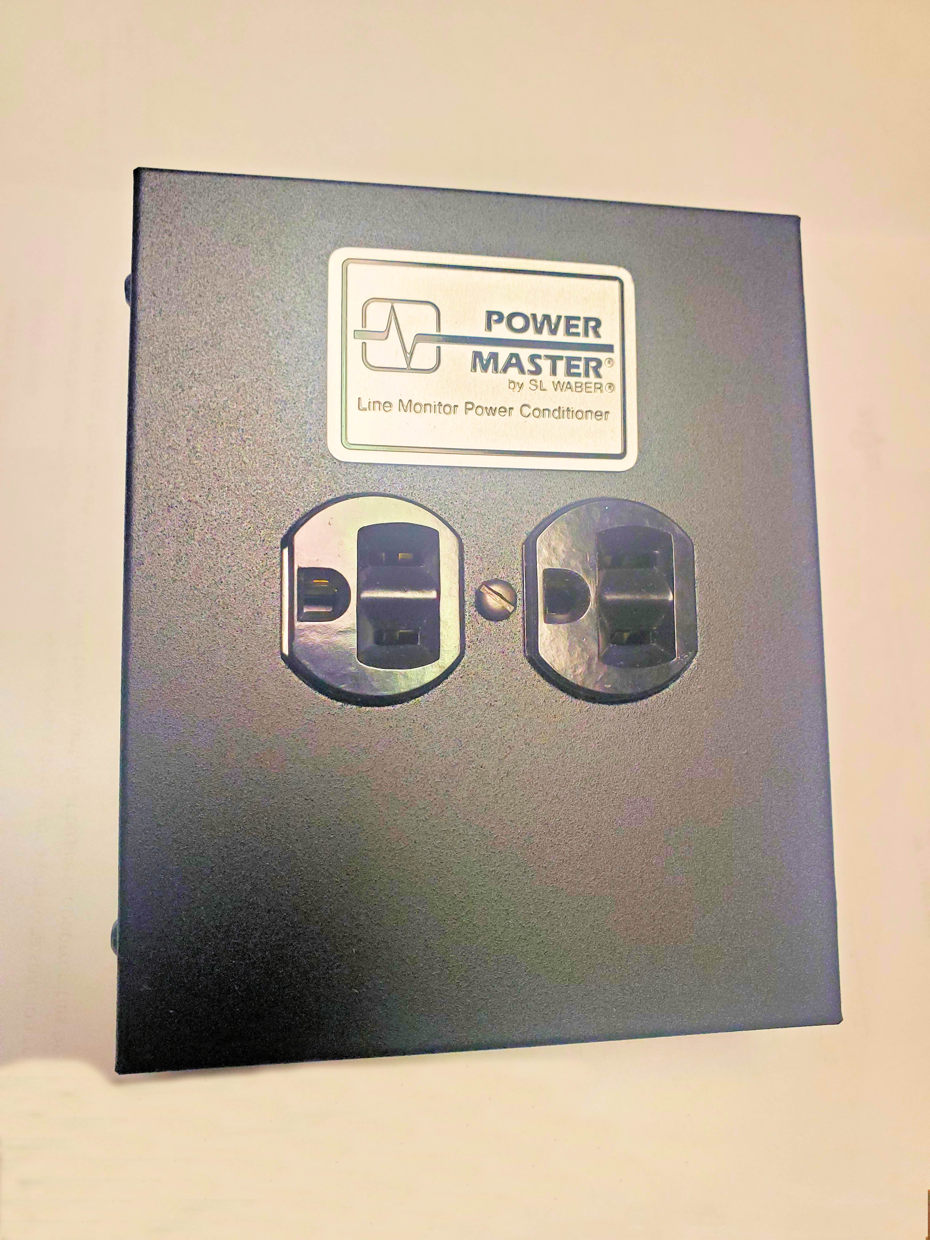 2  Wall plug in Outlets  2J3-621