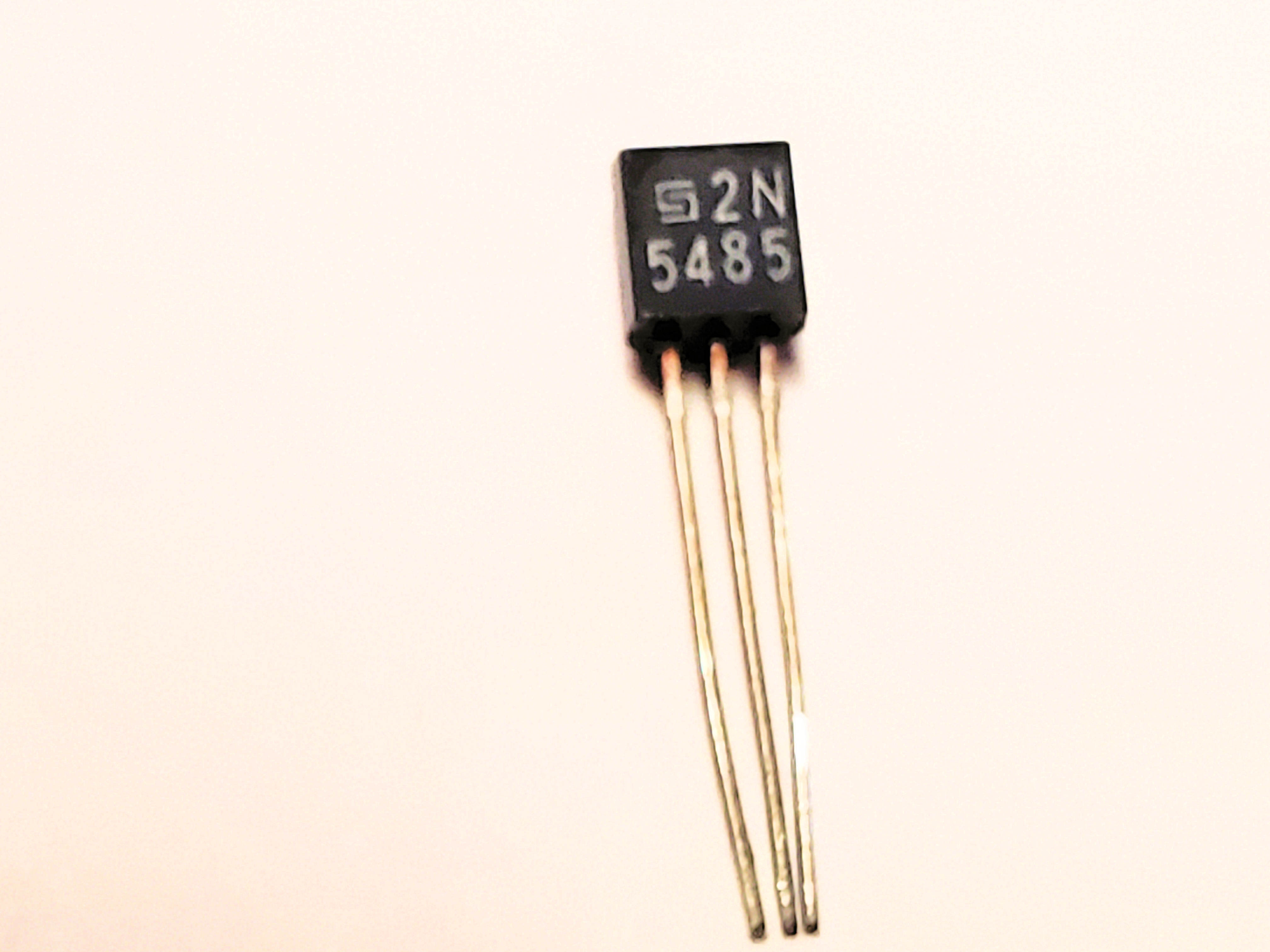 2N5485 ALT 2N5486  TO-92  1 pc