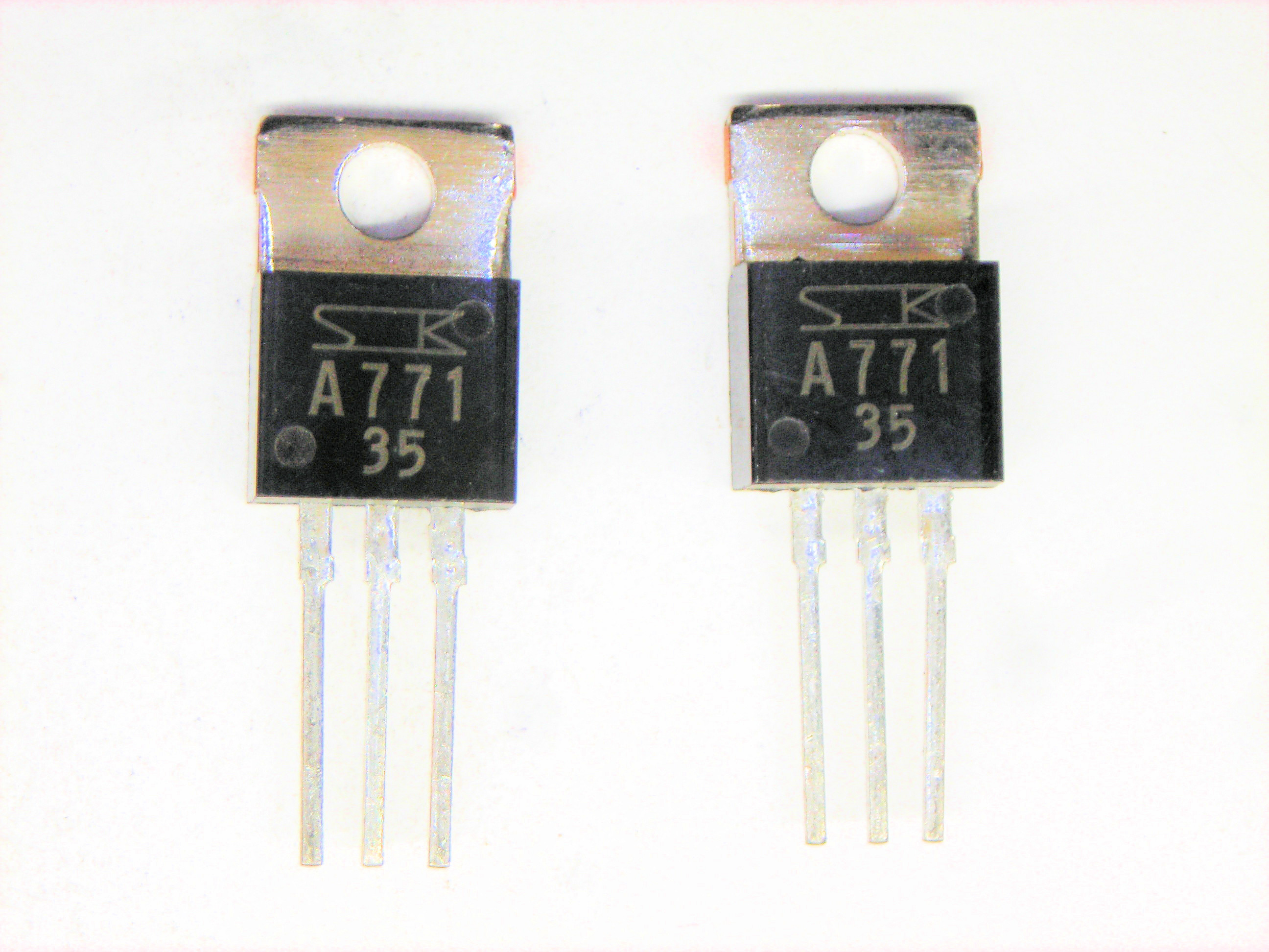 2SA771 ALT 2SB753     TO-220