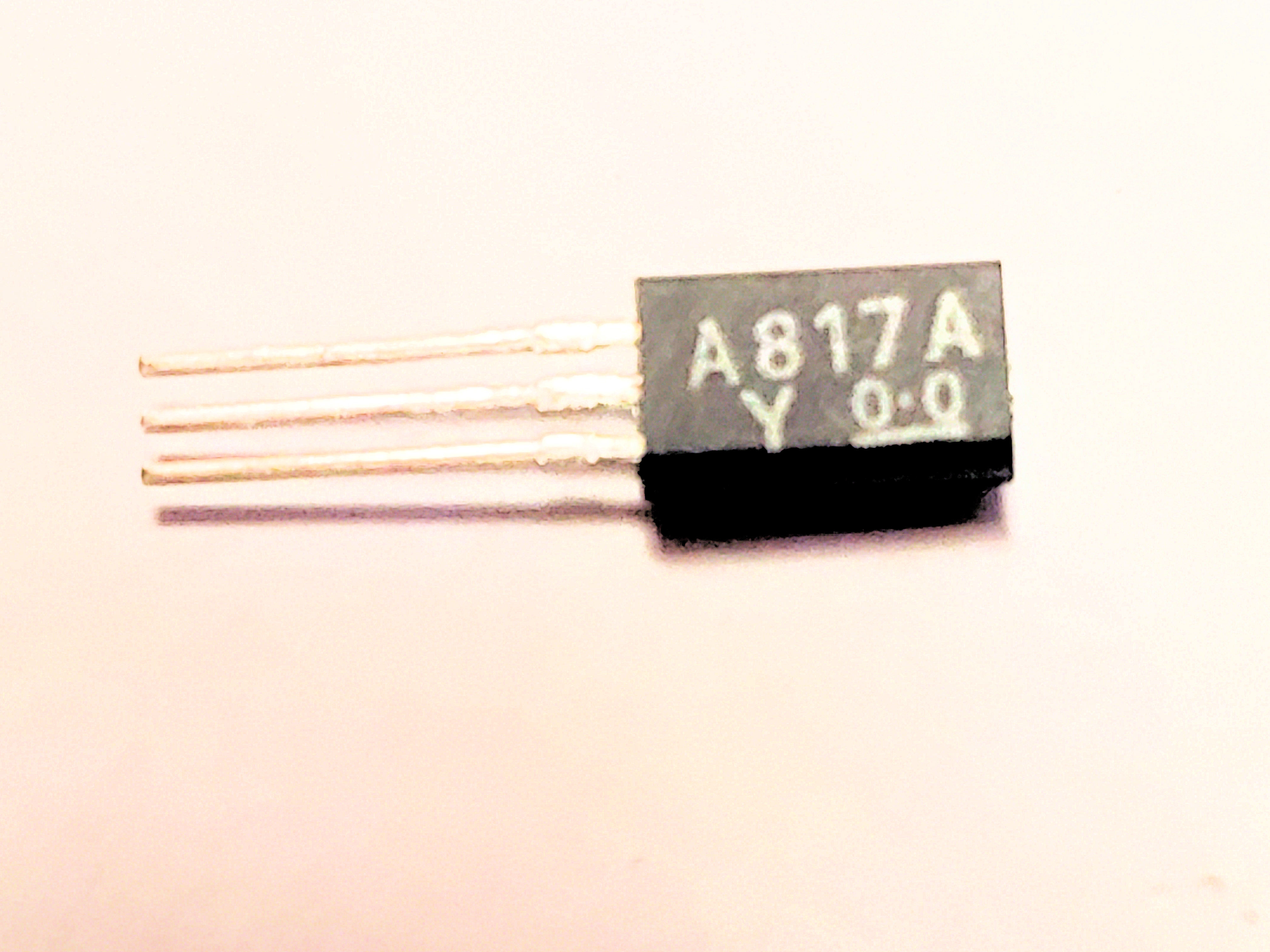 2SA817A              TO-92