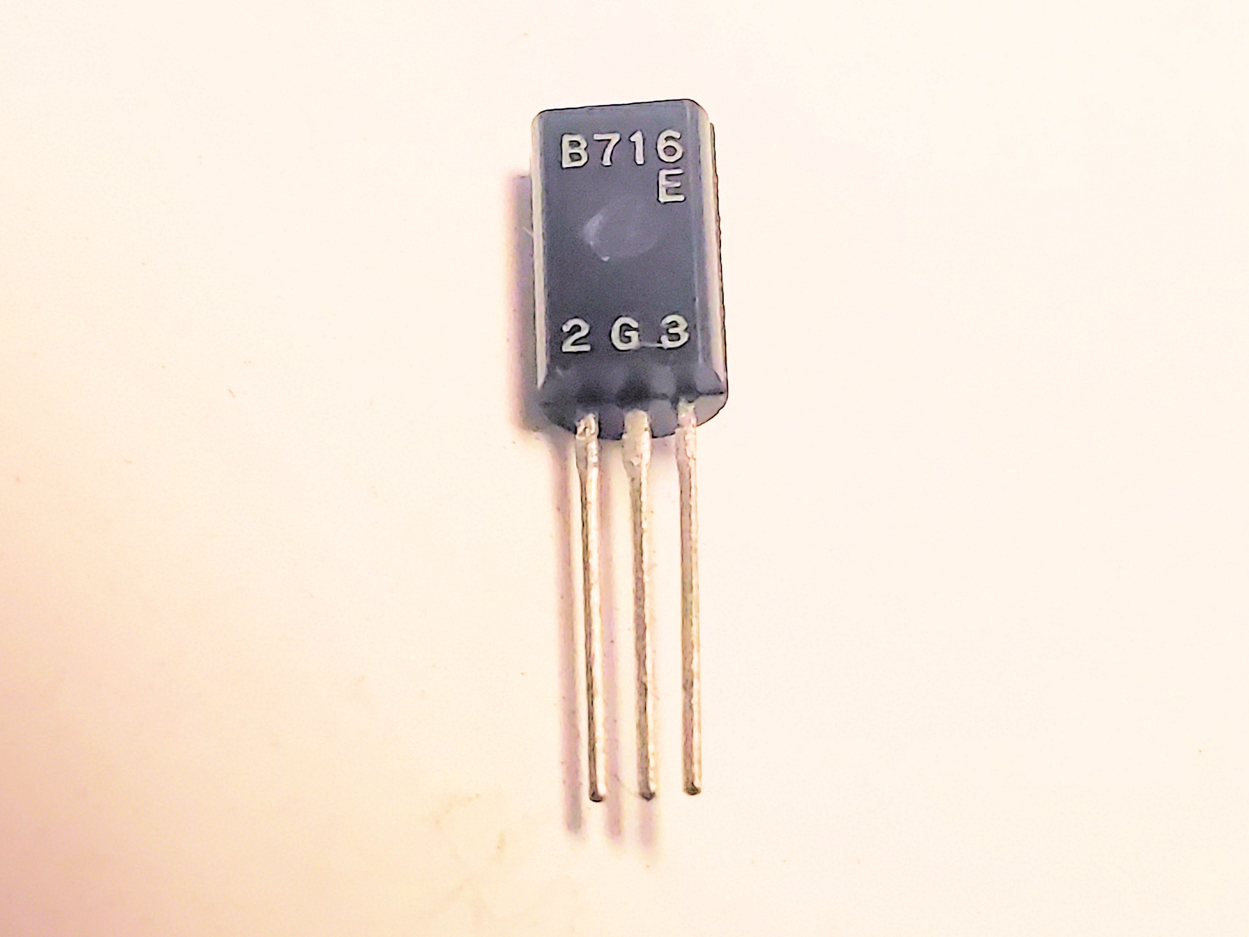 2SB716   TO-92L
