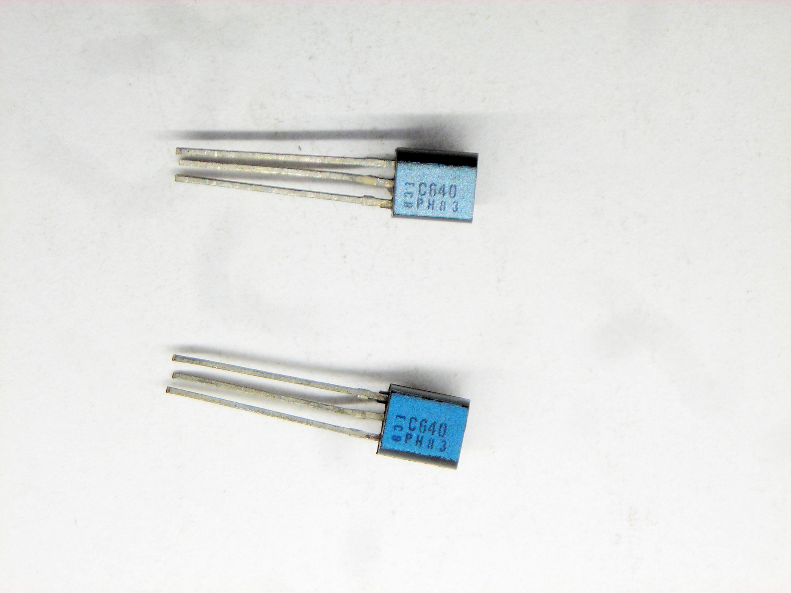 2SC640            N/R   RF PIN