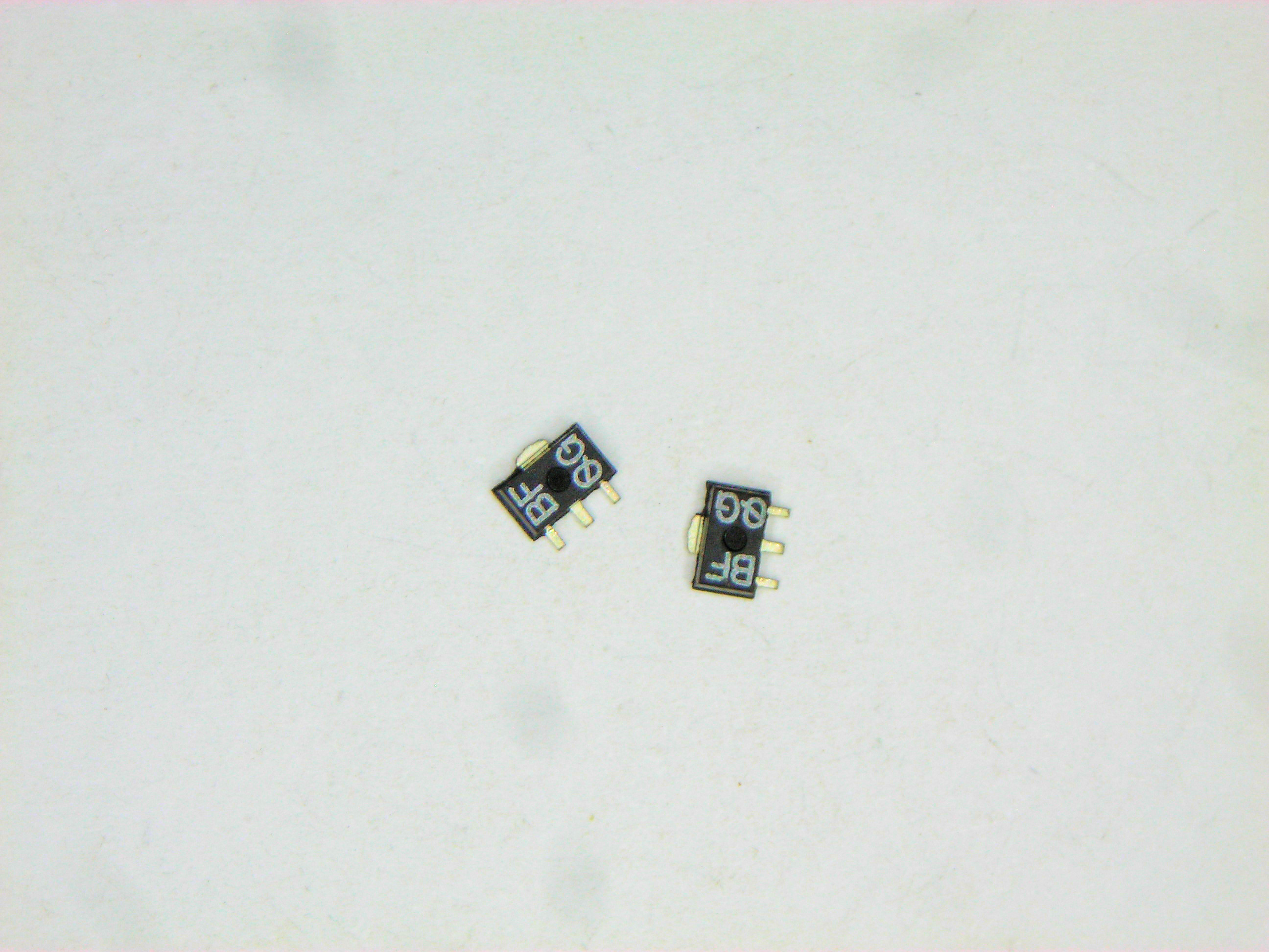 2SB1308              N/R   SMD