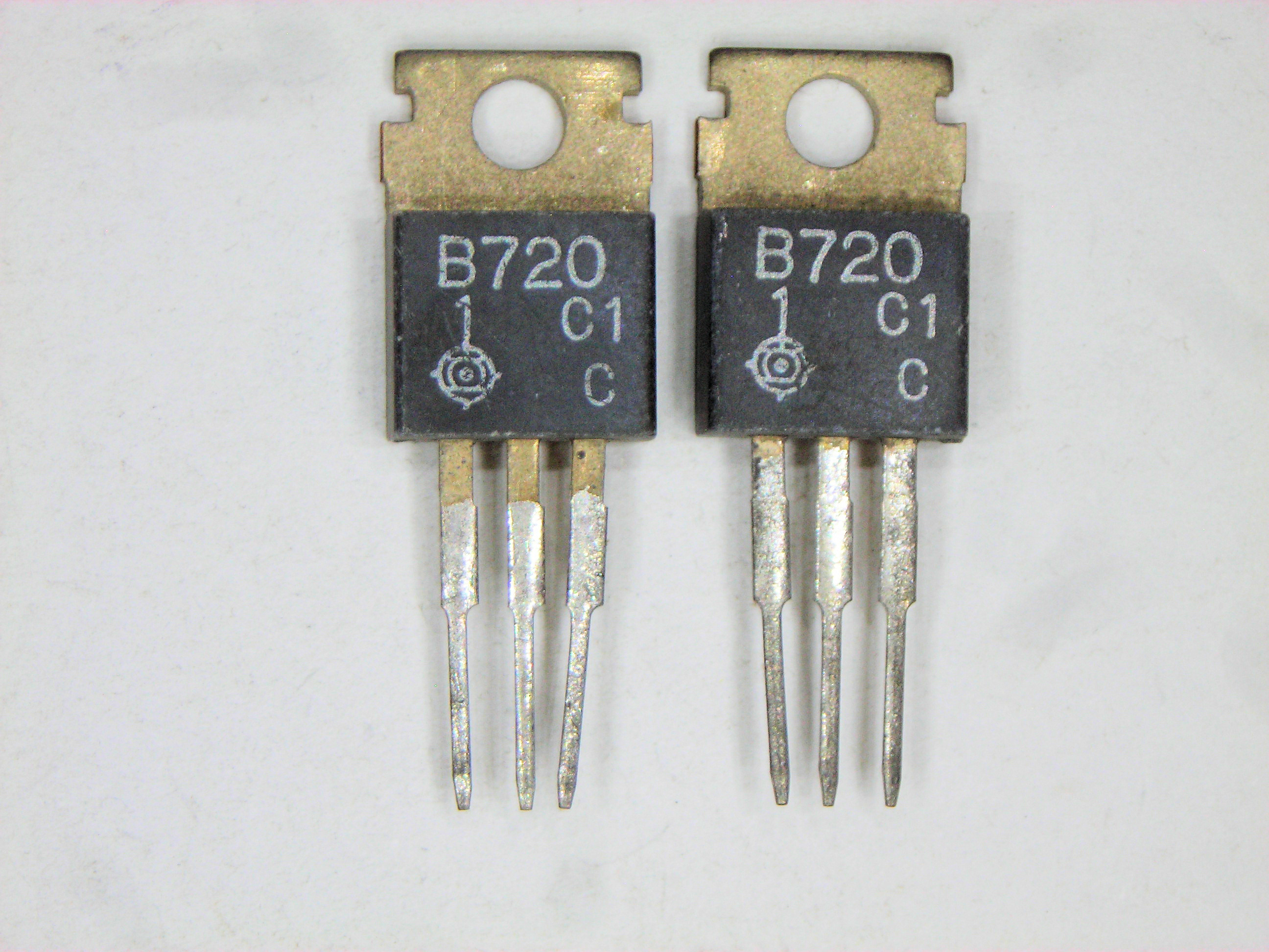 2SB720                 TO-220