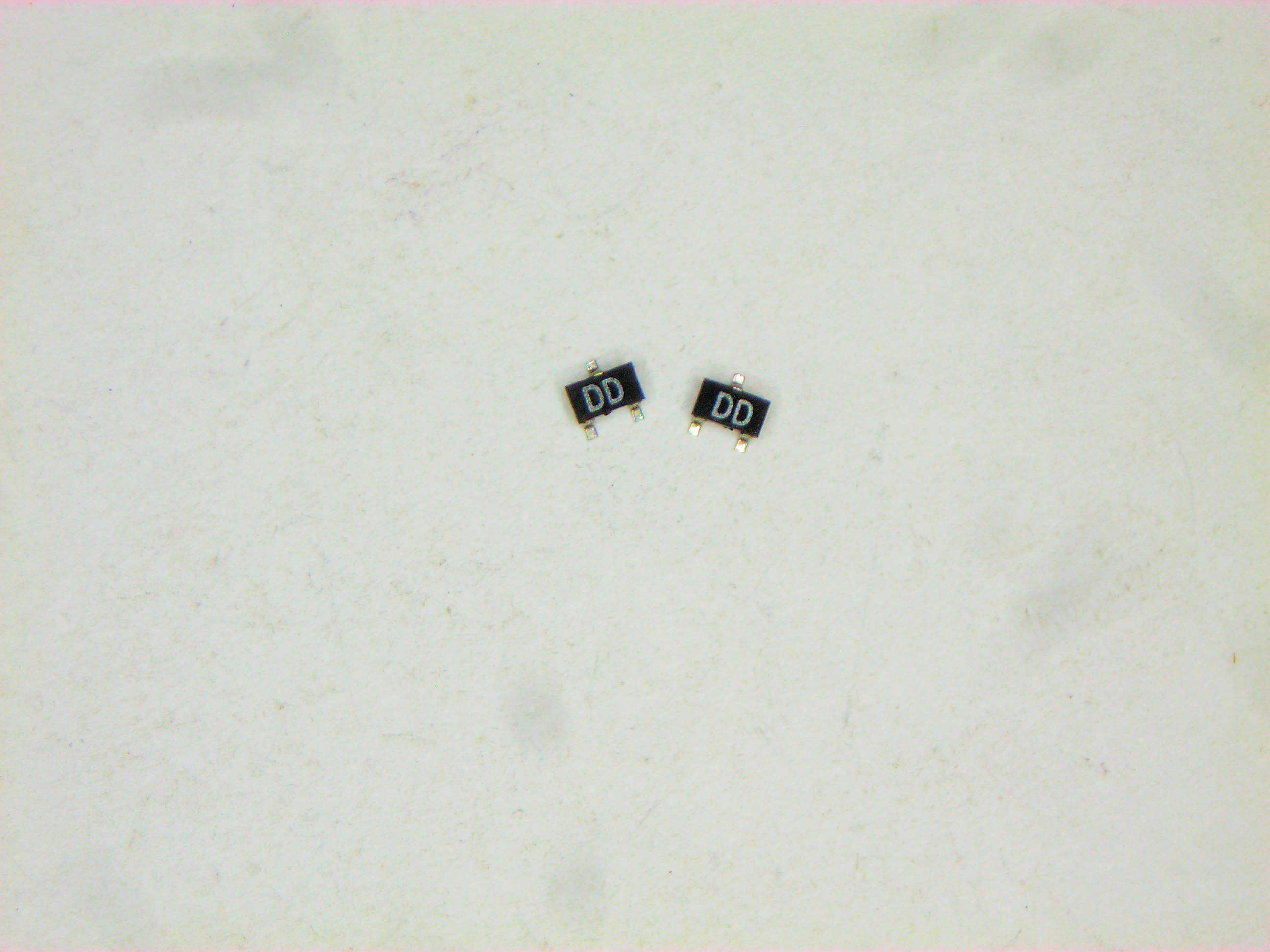 2SC2463                    SMD