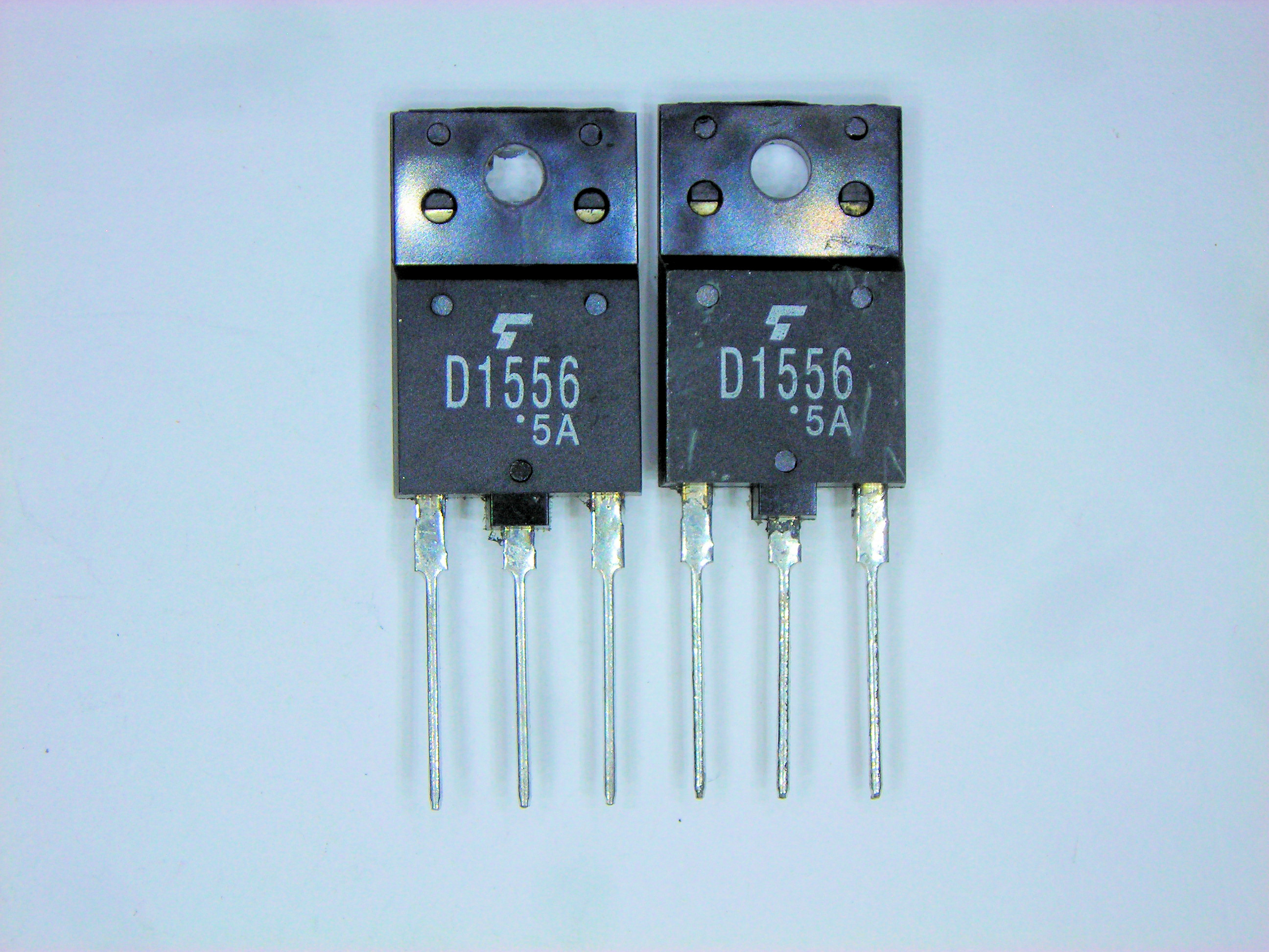 2SD1556 ALT 2SD1880     TO-3P