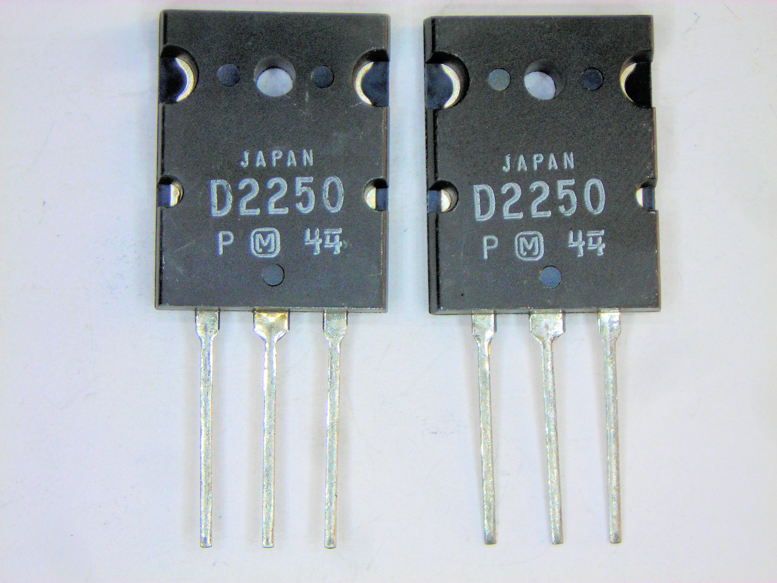 2SD2250 ALT 2SD1047      TO-3P