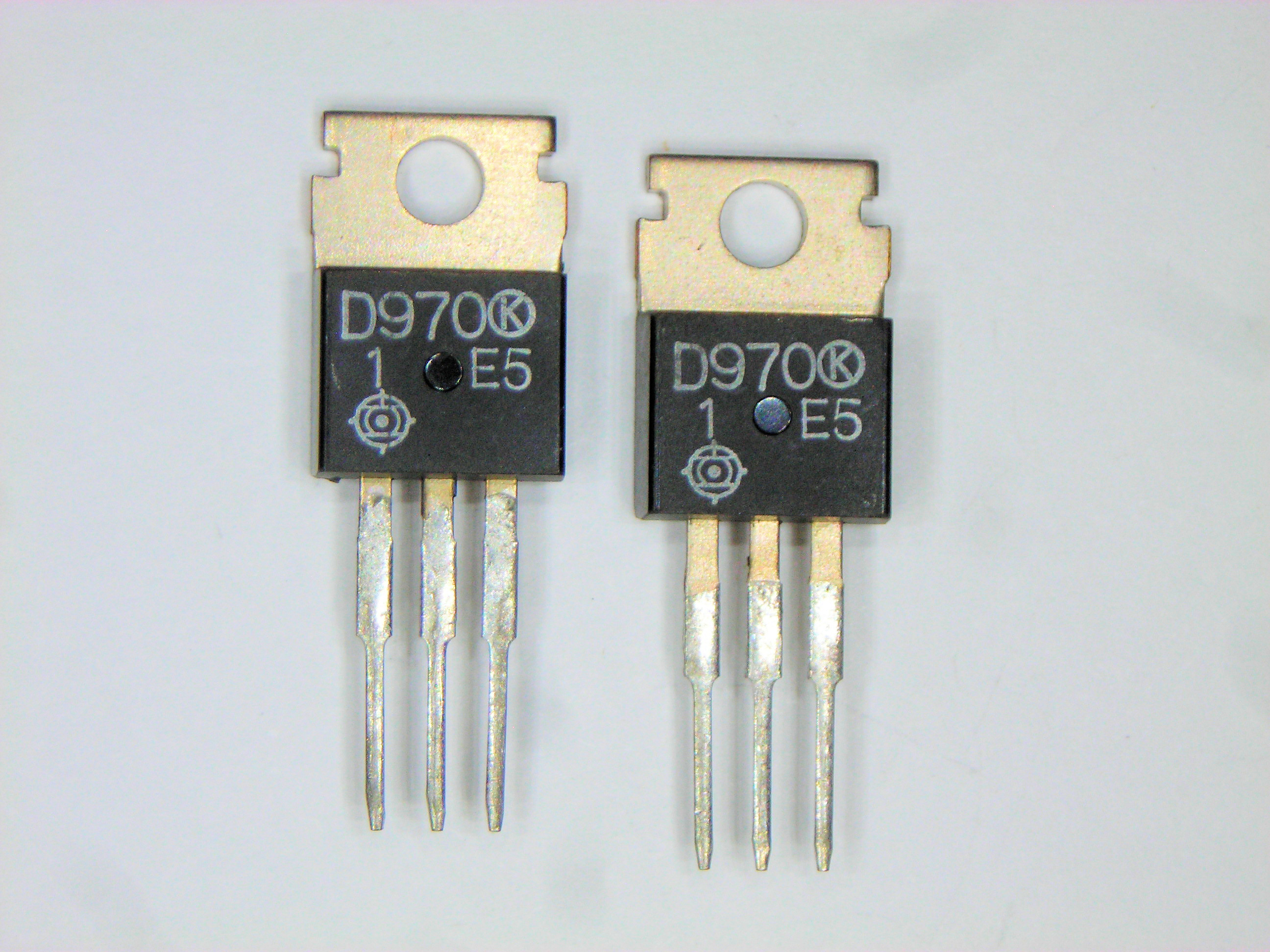 2SD970                  TO-220