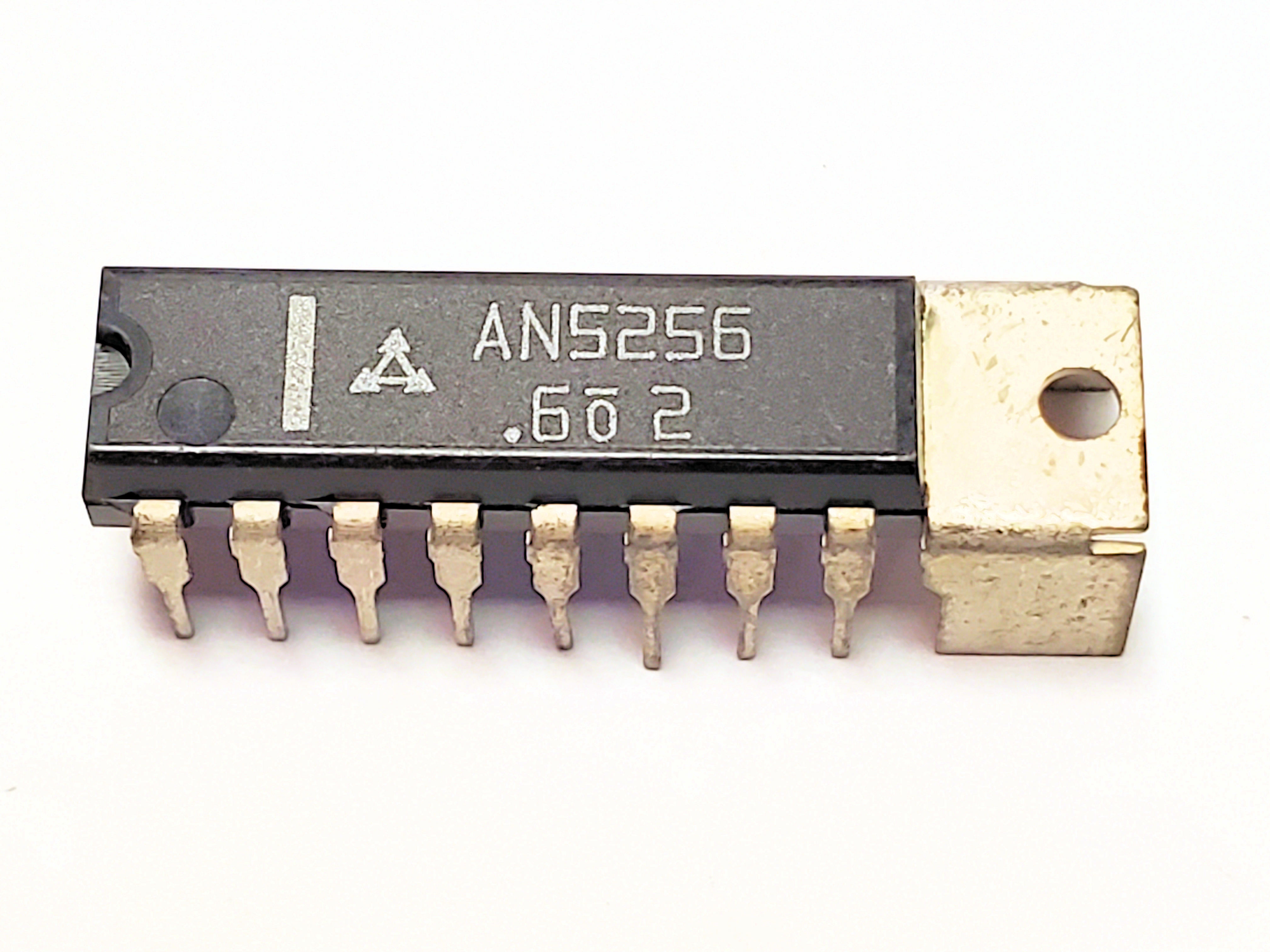 AN5256            16P DIP