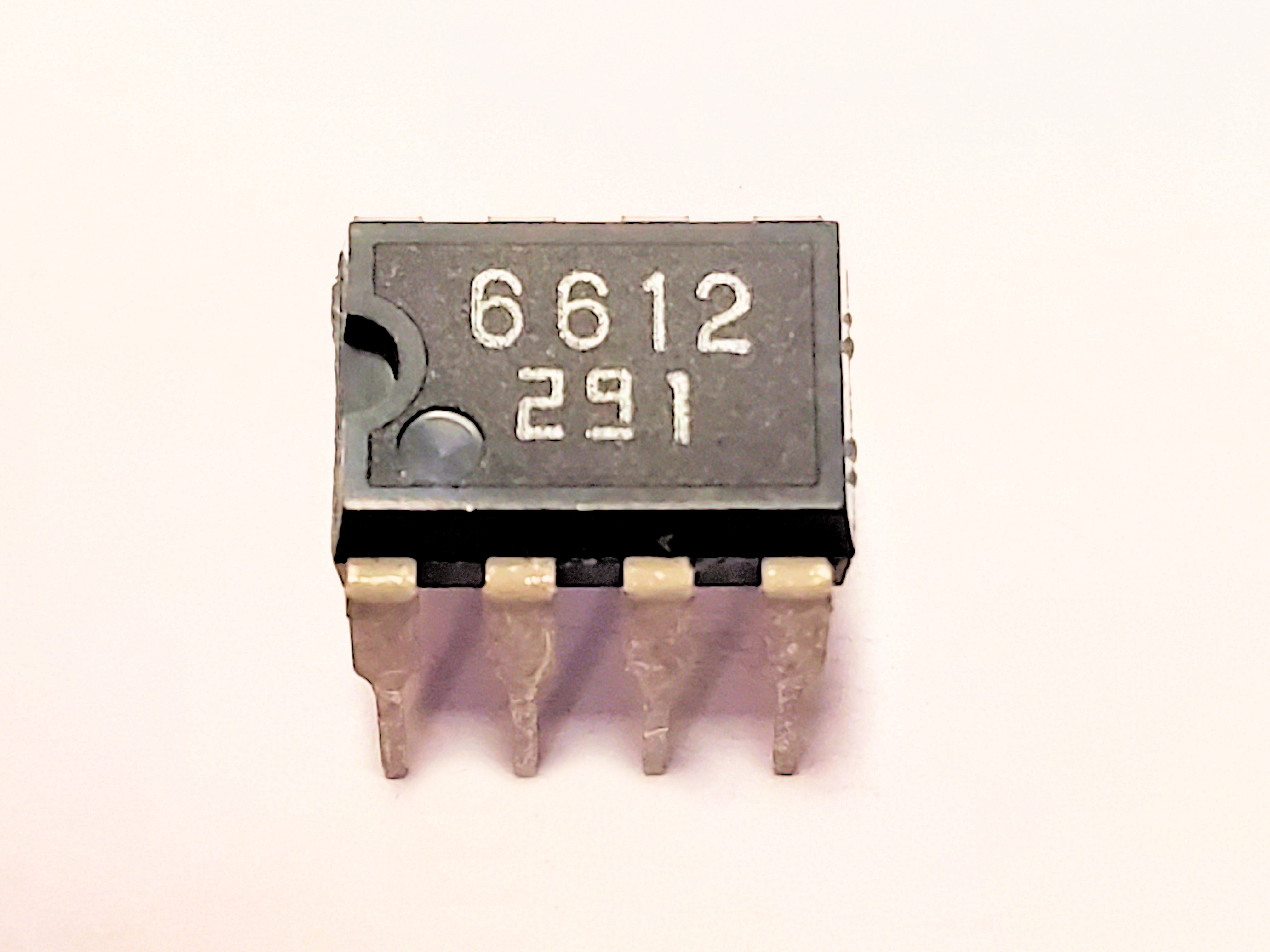 AN6612            8P DIP