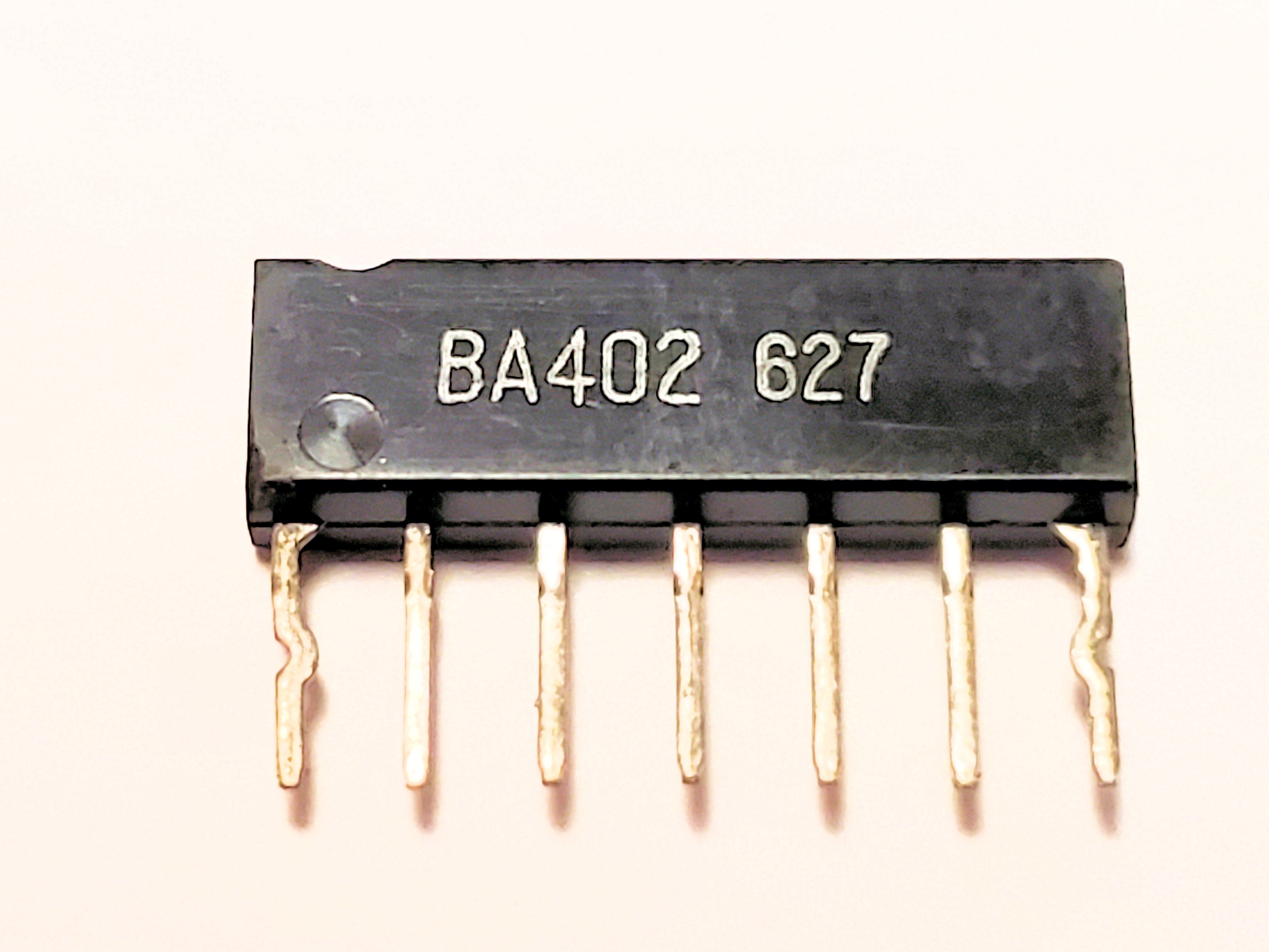 BA402