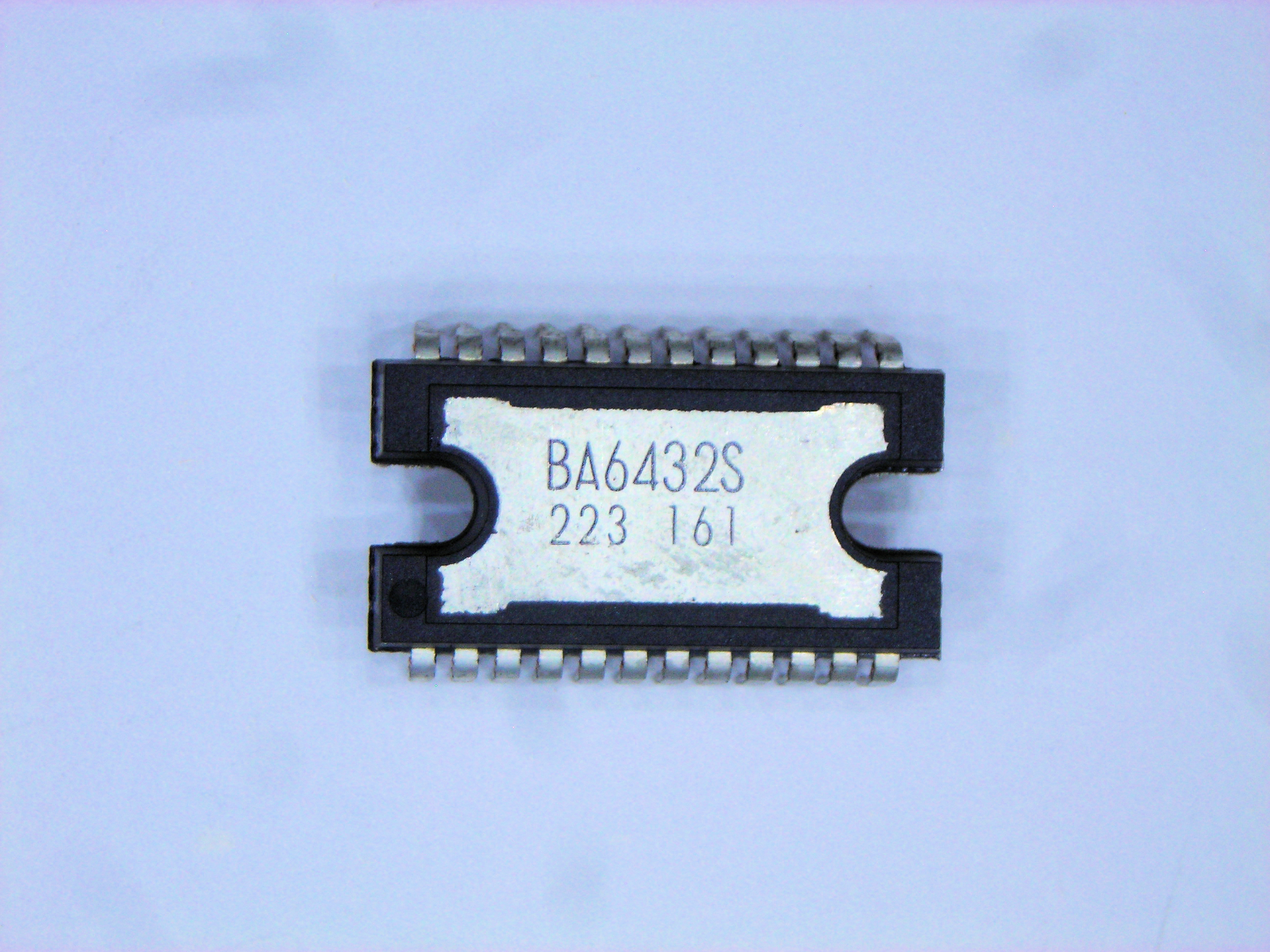 BA6432S           24P DIP