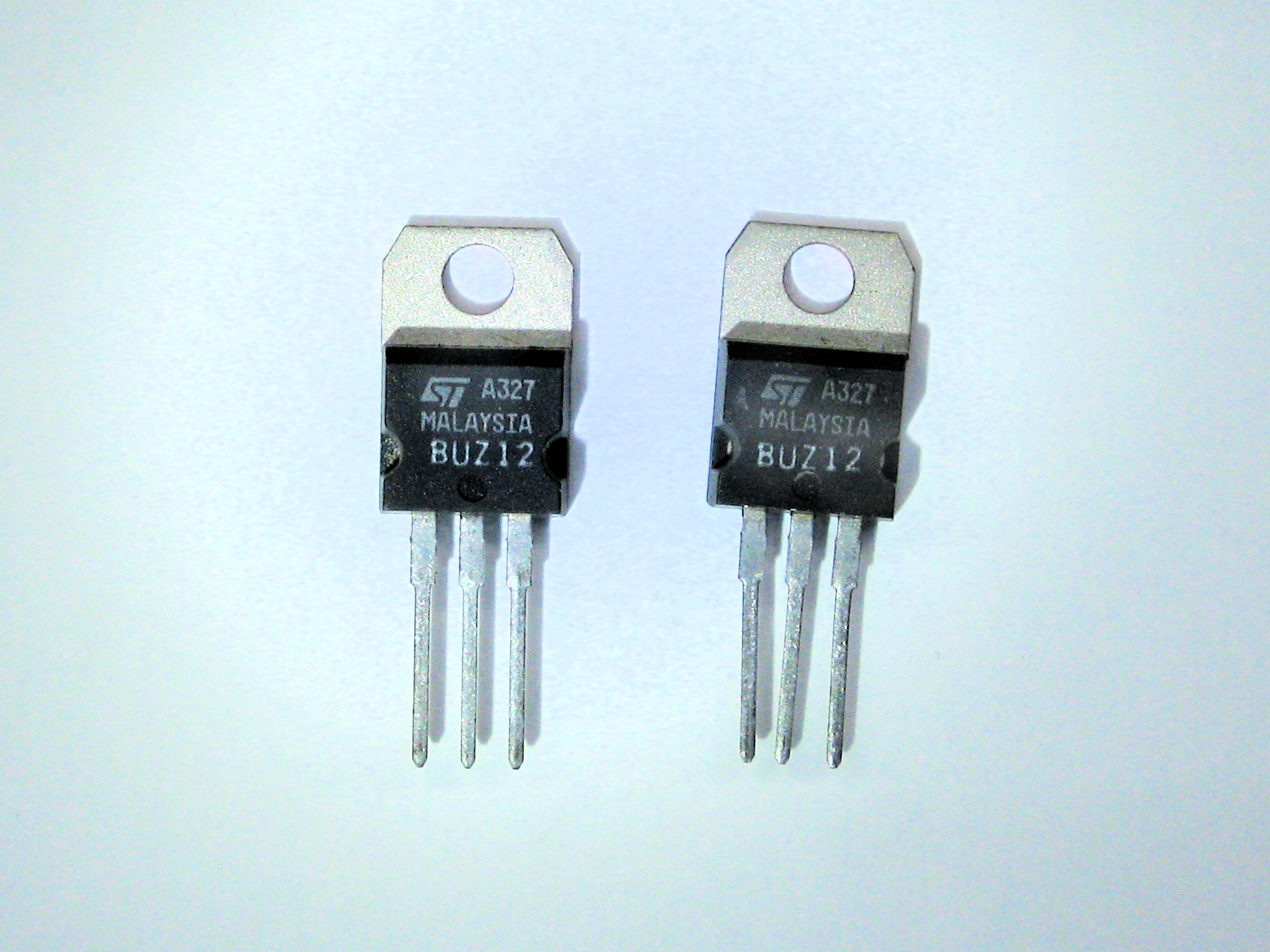 BUZ12  MOSFET   TO-220