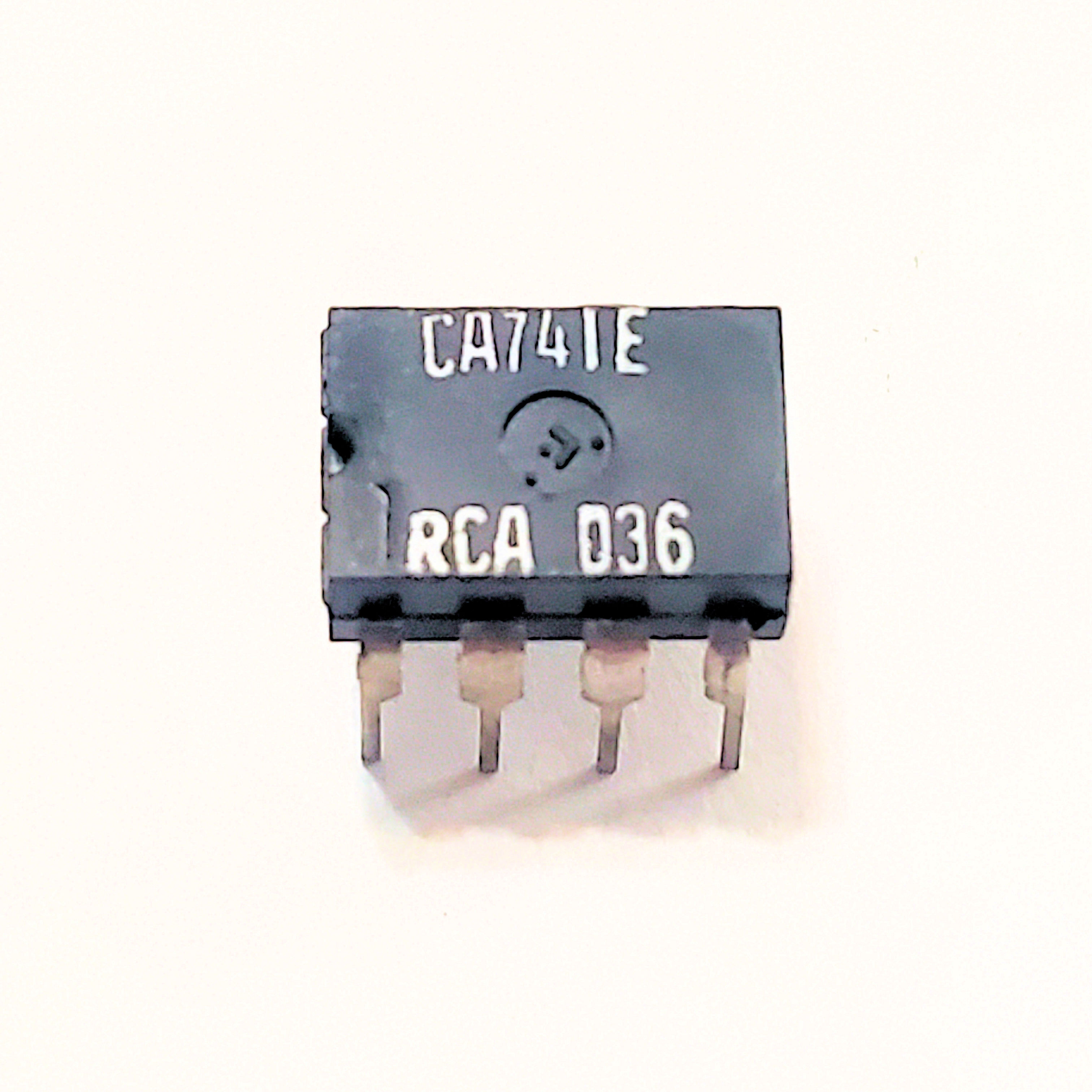CA741E  Op Amp ALT UA741  8P DIP