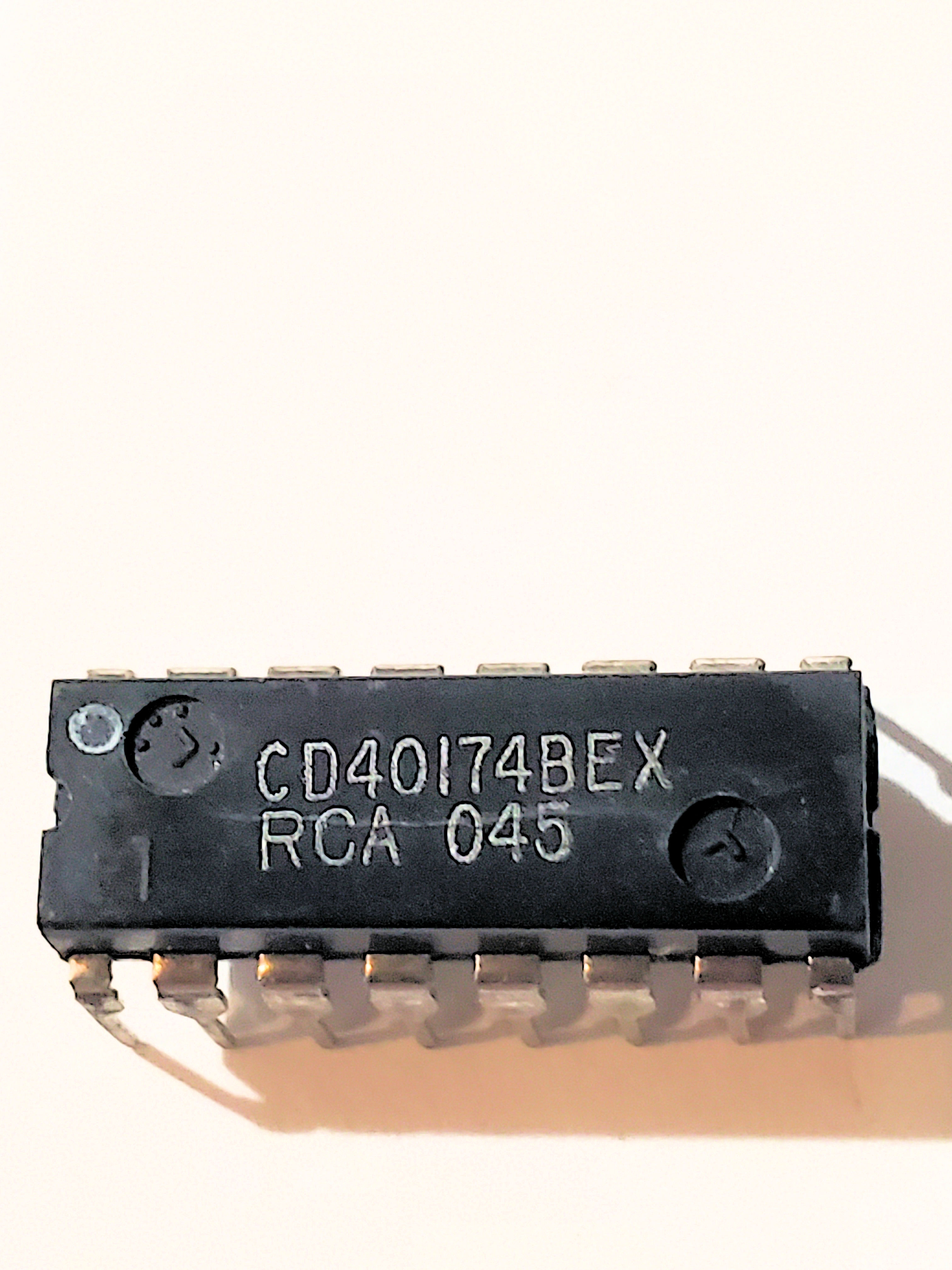 CD40174BCX 40174 16P DIP 1 pc