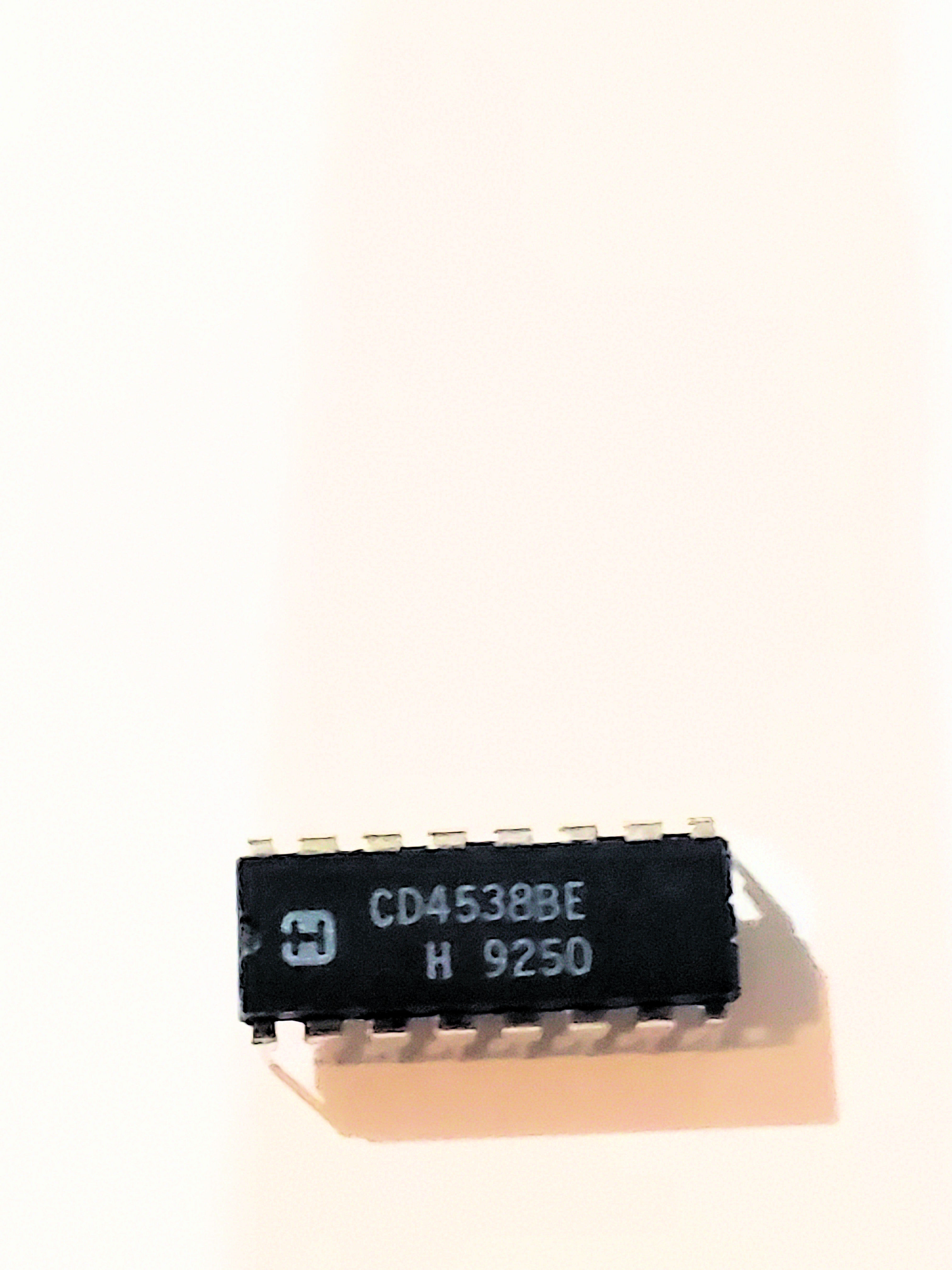 CD4538BE 4538            16P DIP