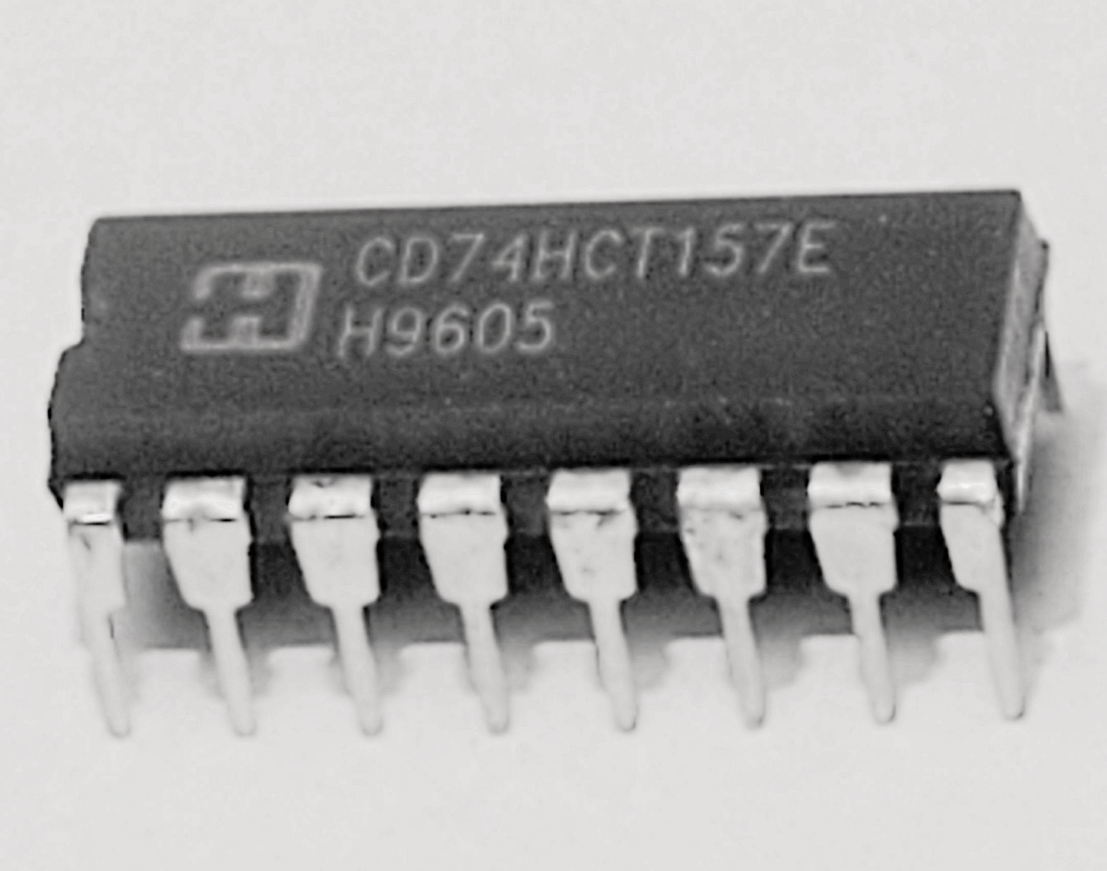 CD74HCT157  74HCT157  16P DIP  1 pc