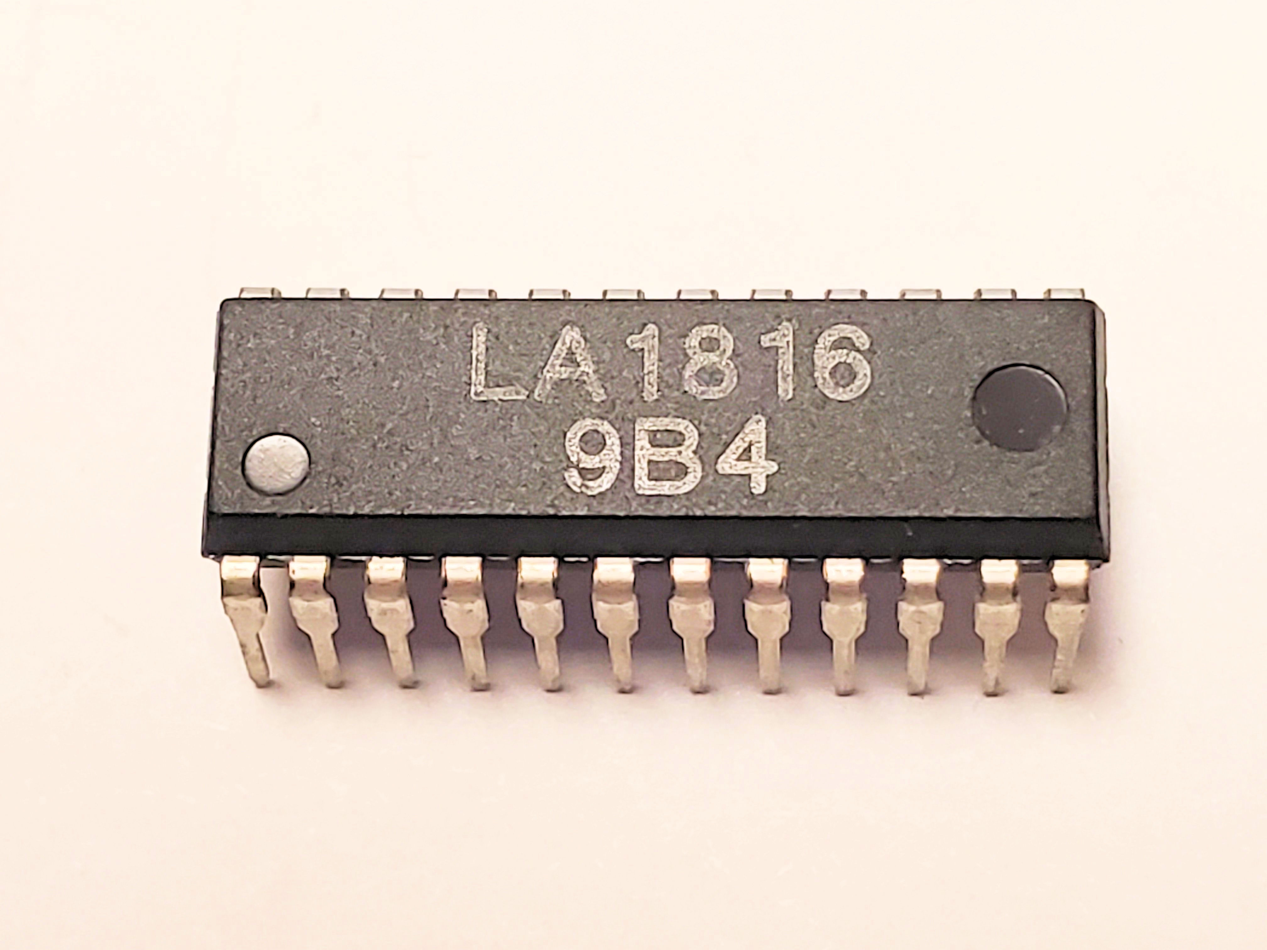 LA1816          24P DIP