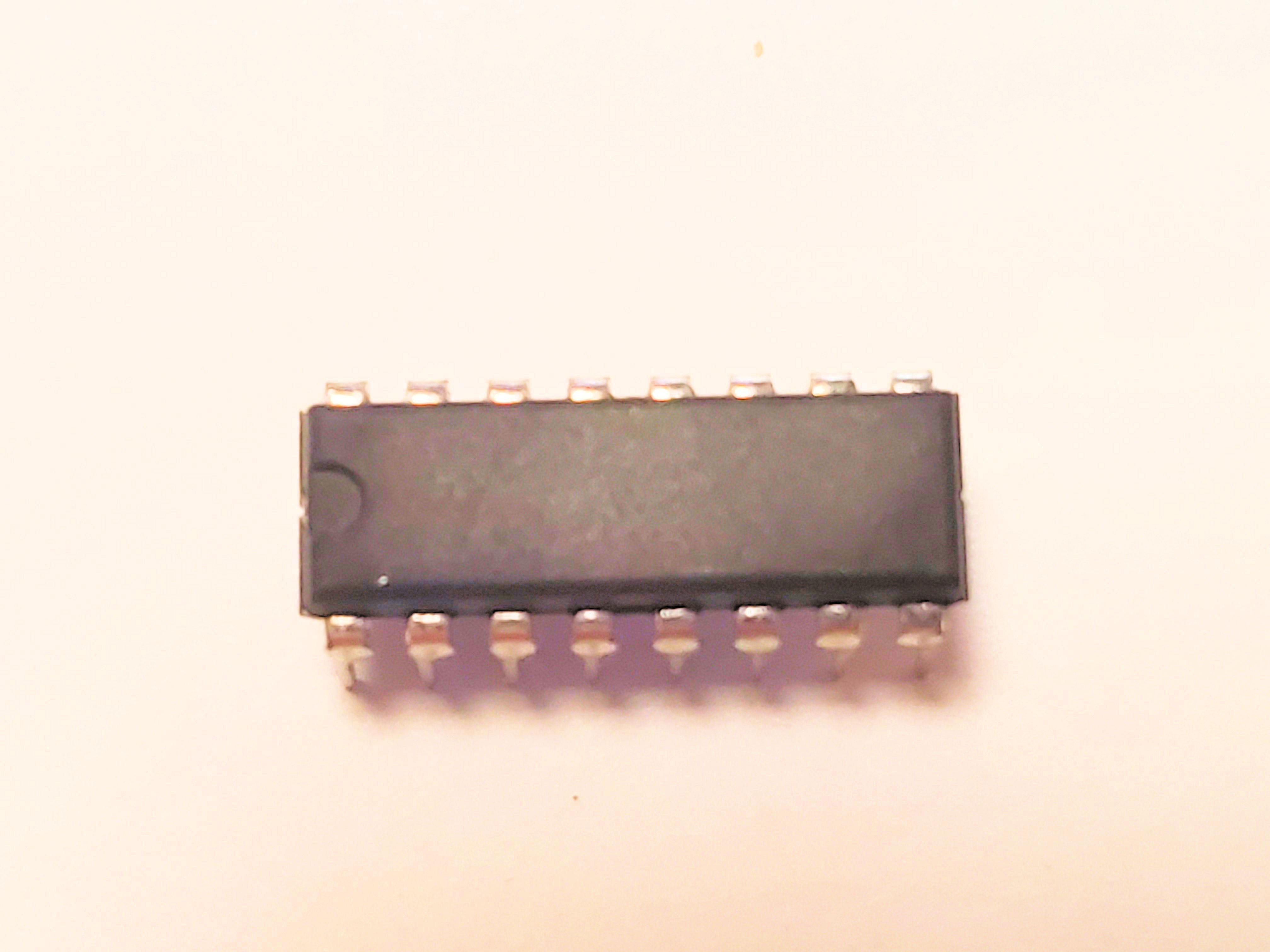 LA7423  36P DIP