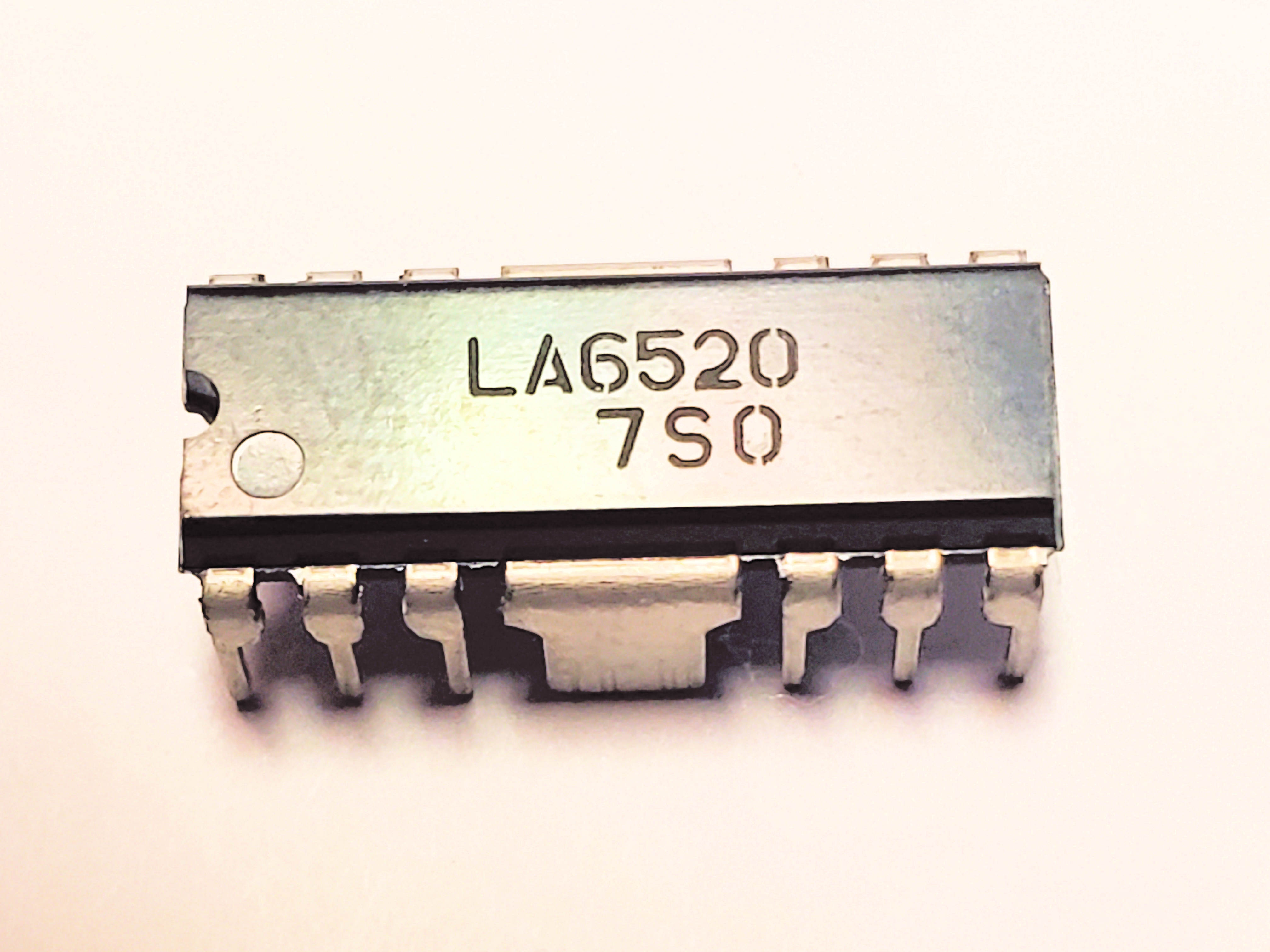 LA6520        W/HS 12P DIP