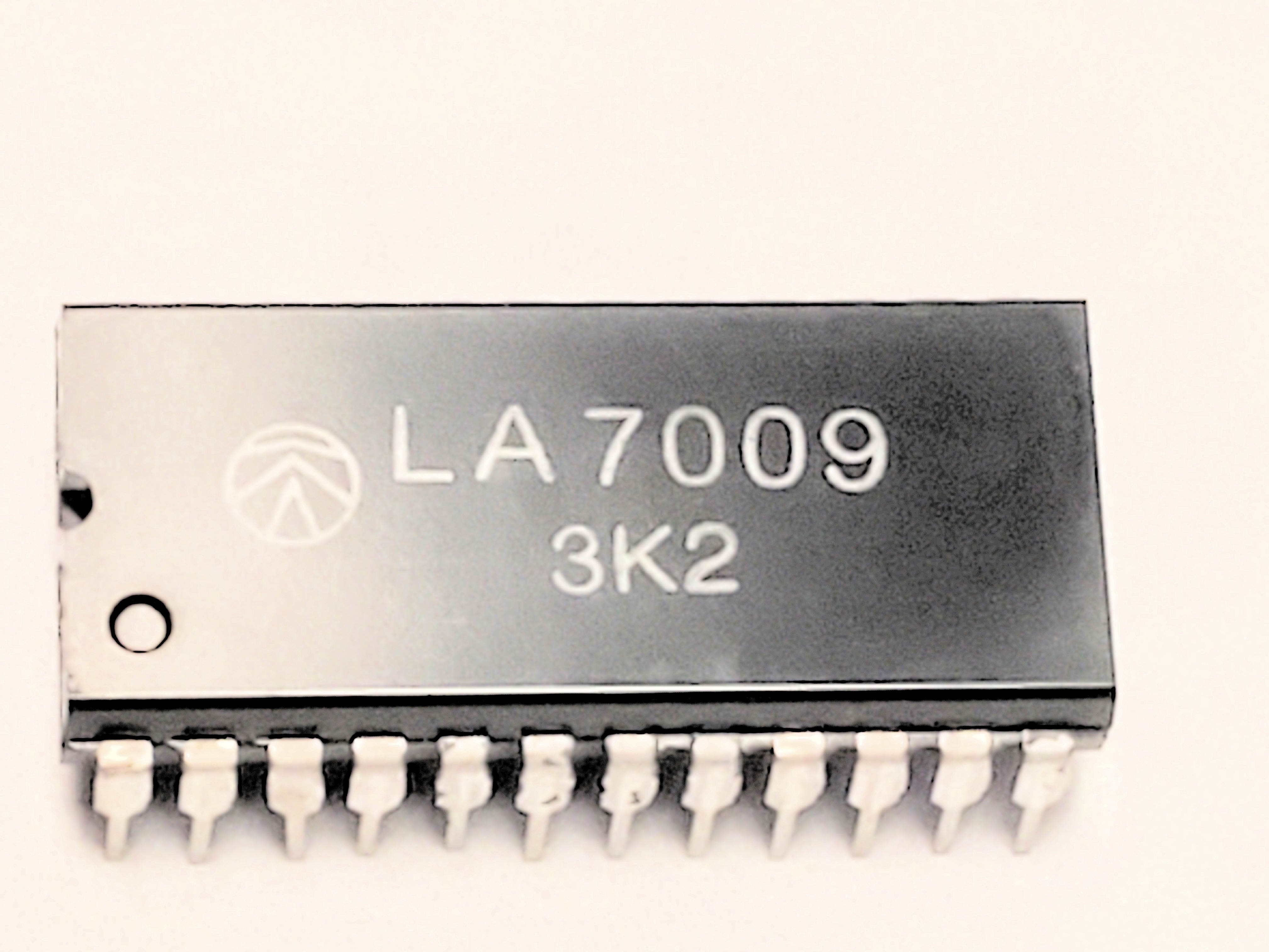 LA7009    24P DIP