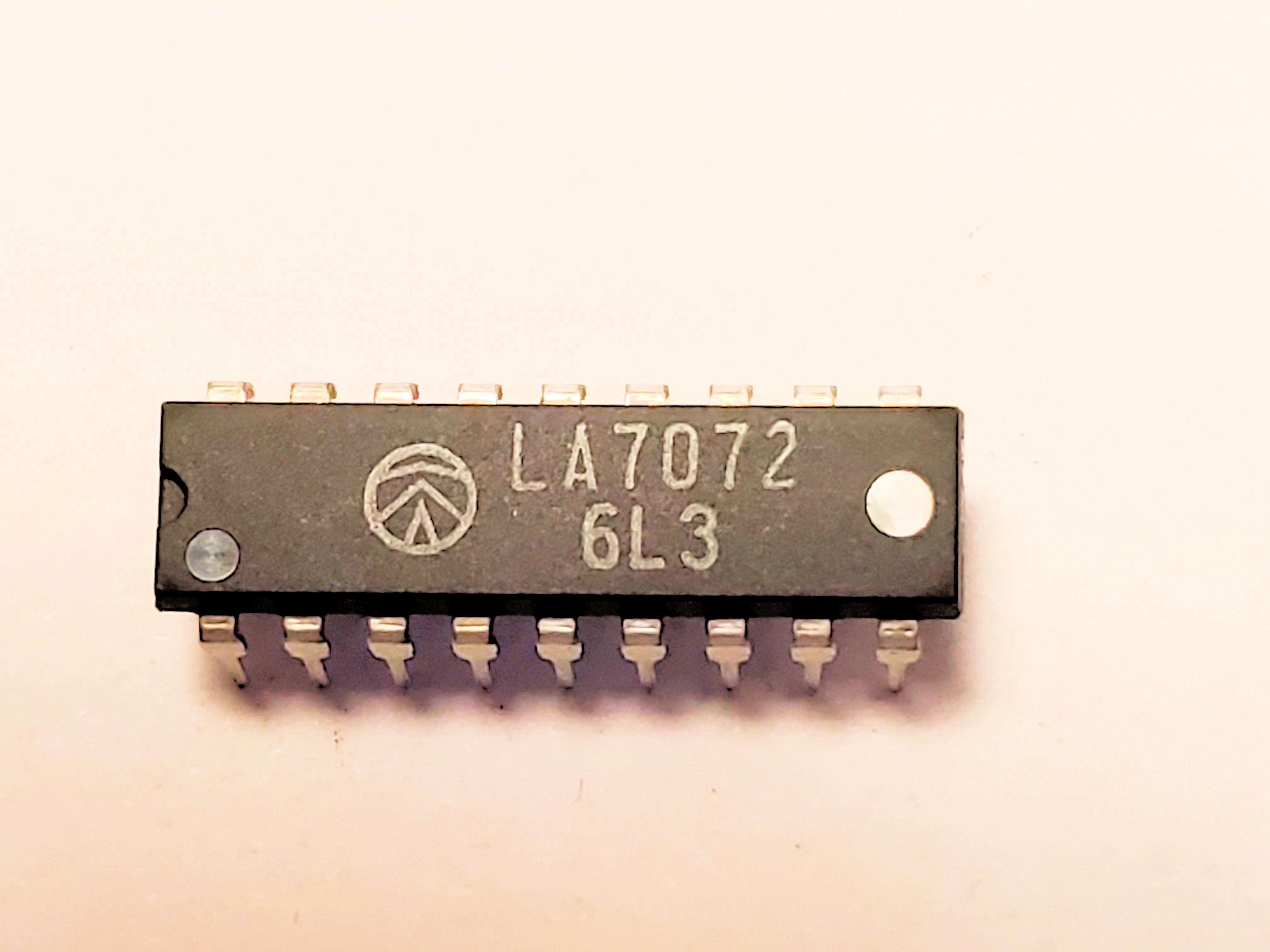 LA7072            18P DIP