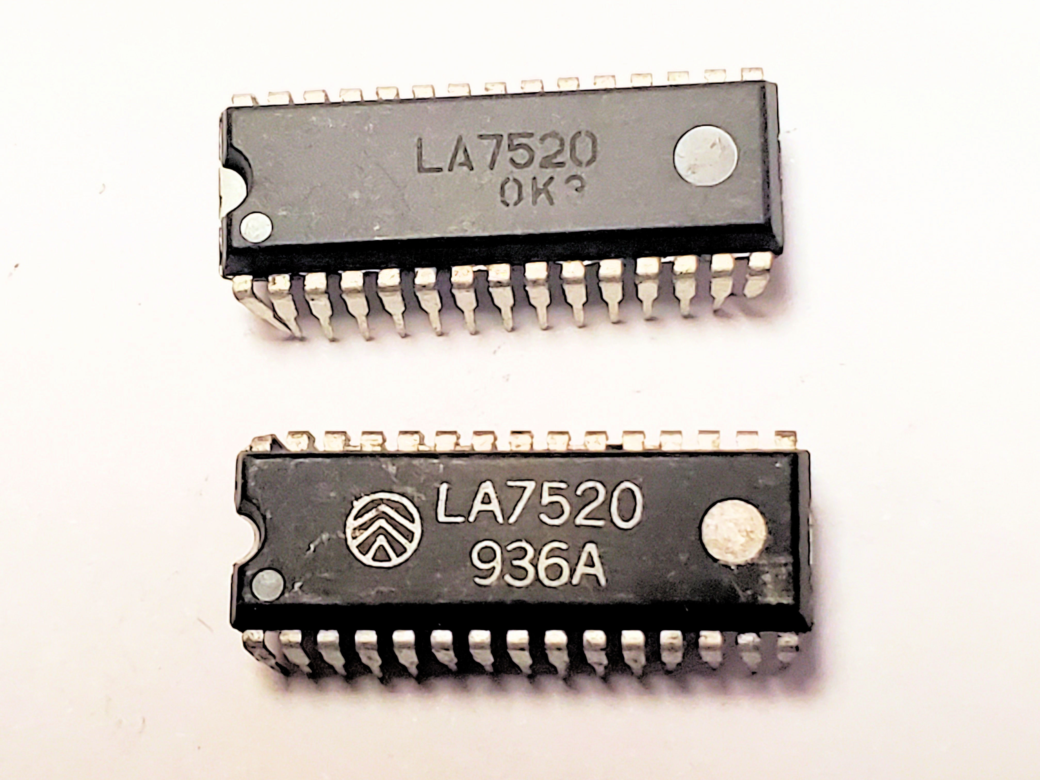 LA7520N           30P DIP