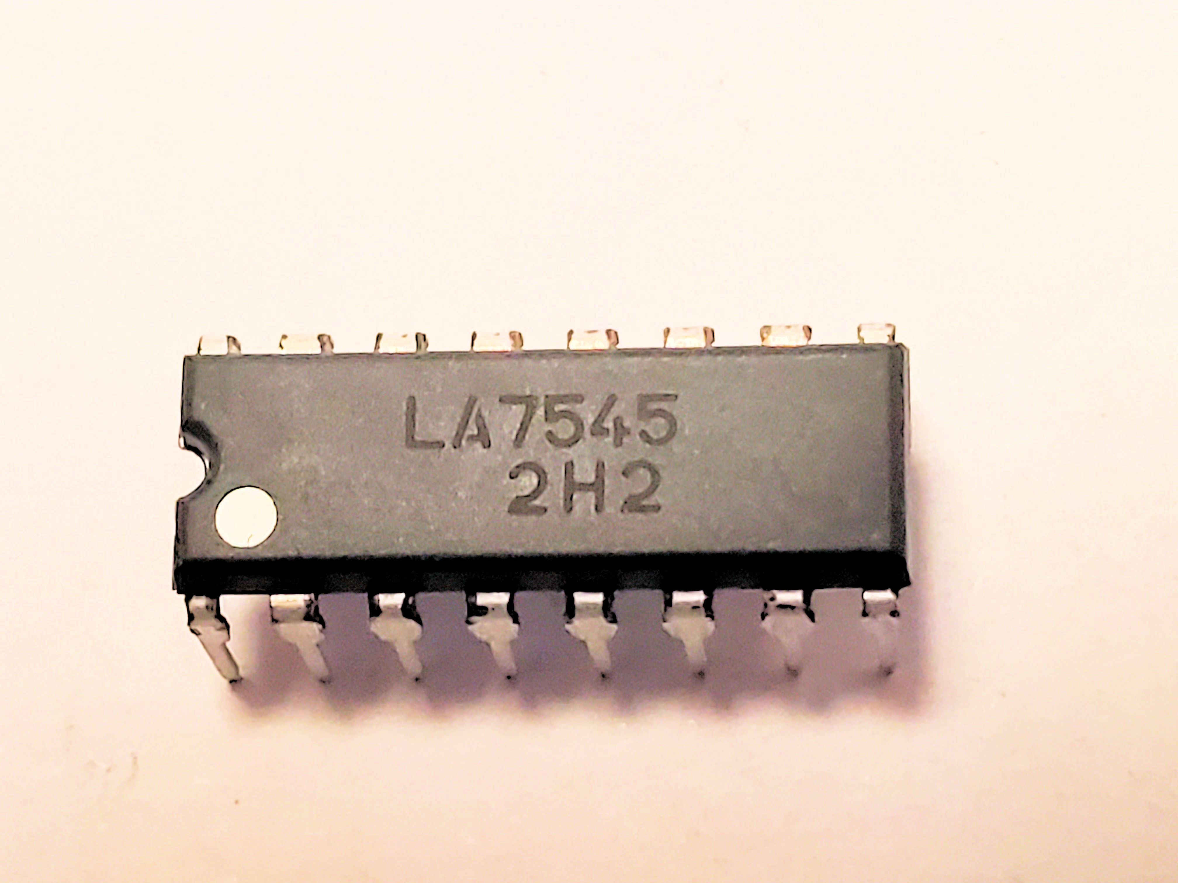 LA7545            16P DIP