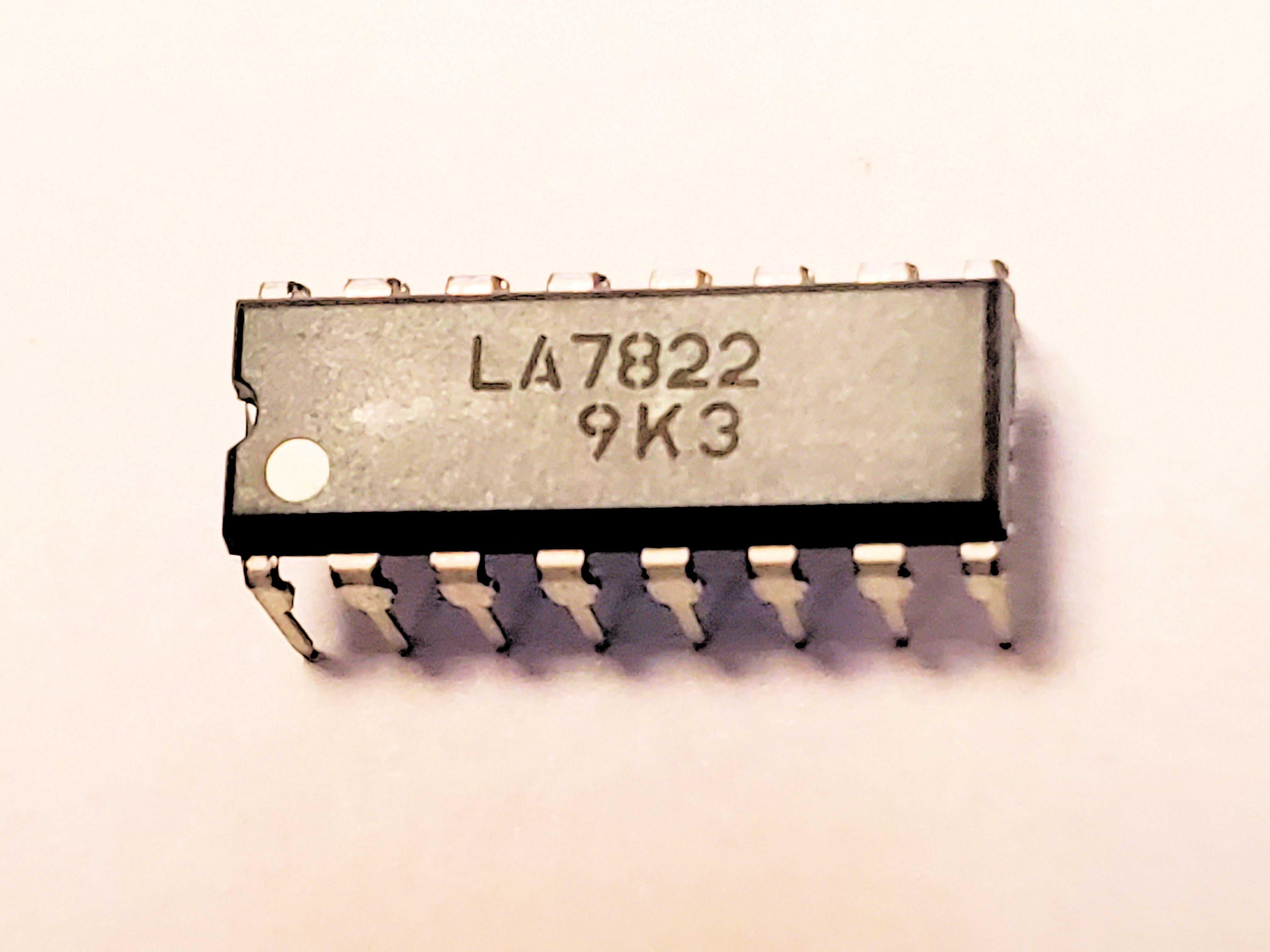 LA7822            16P DIP