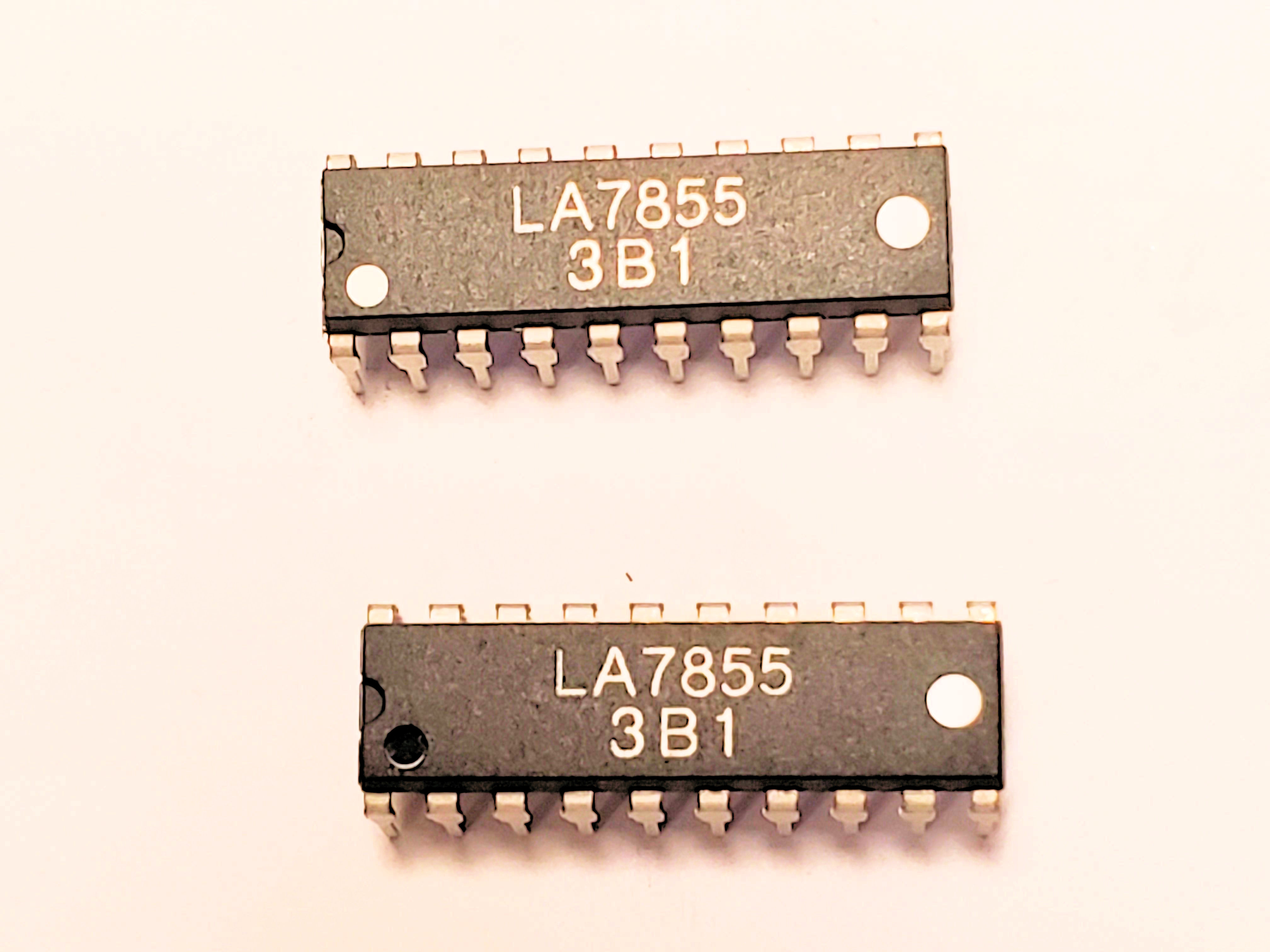 LA7855            20P DIP