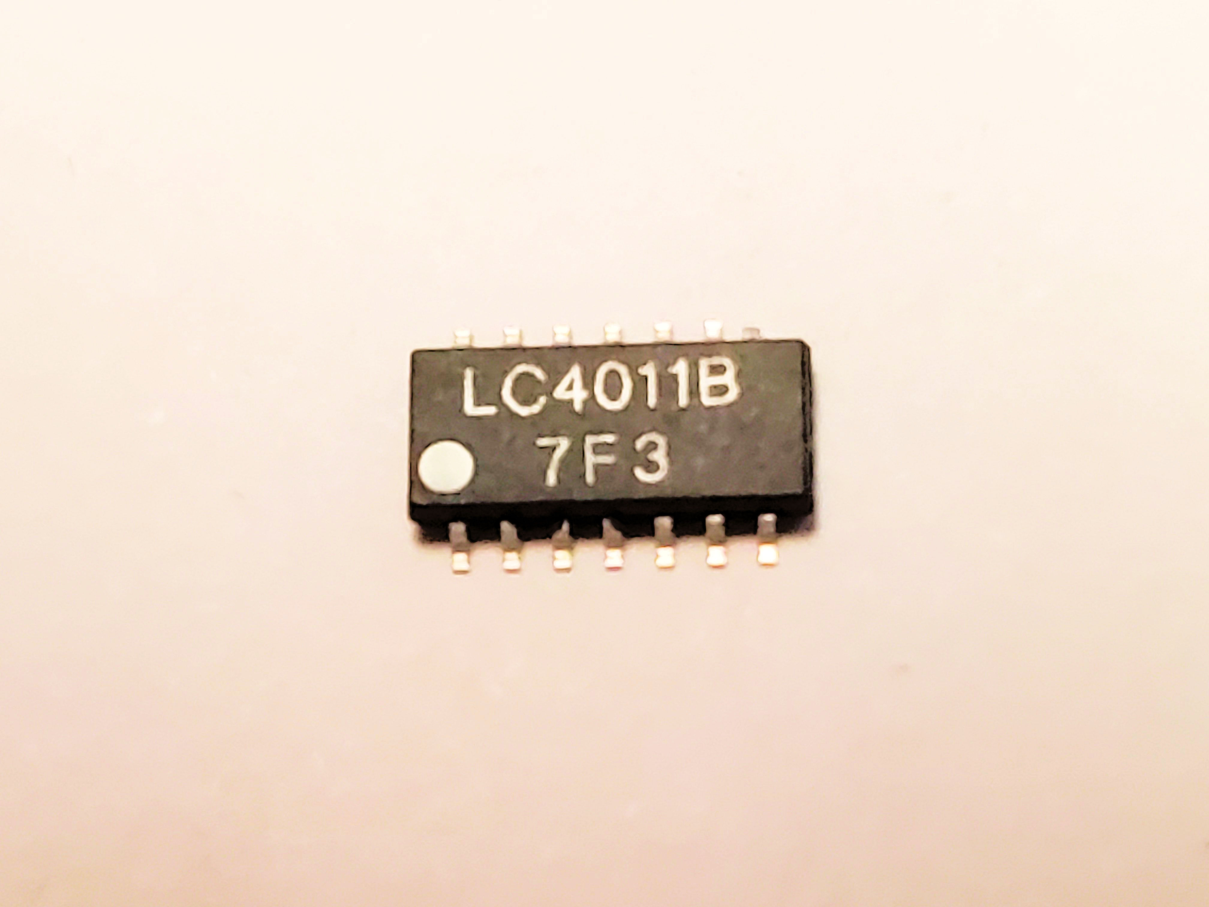 LC4011BM          14P SMD