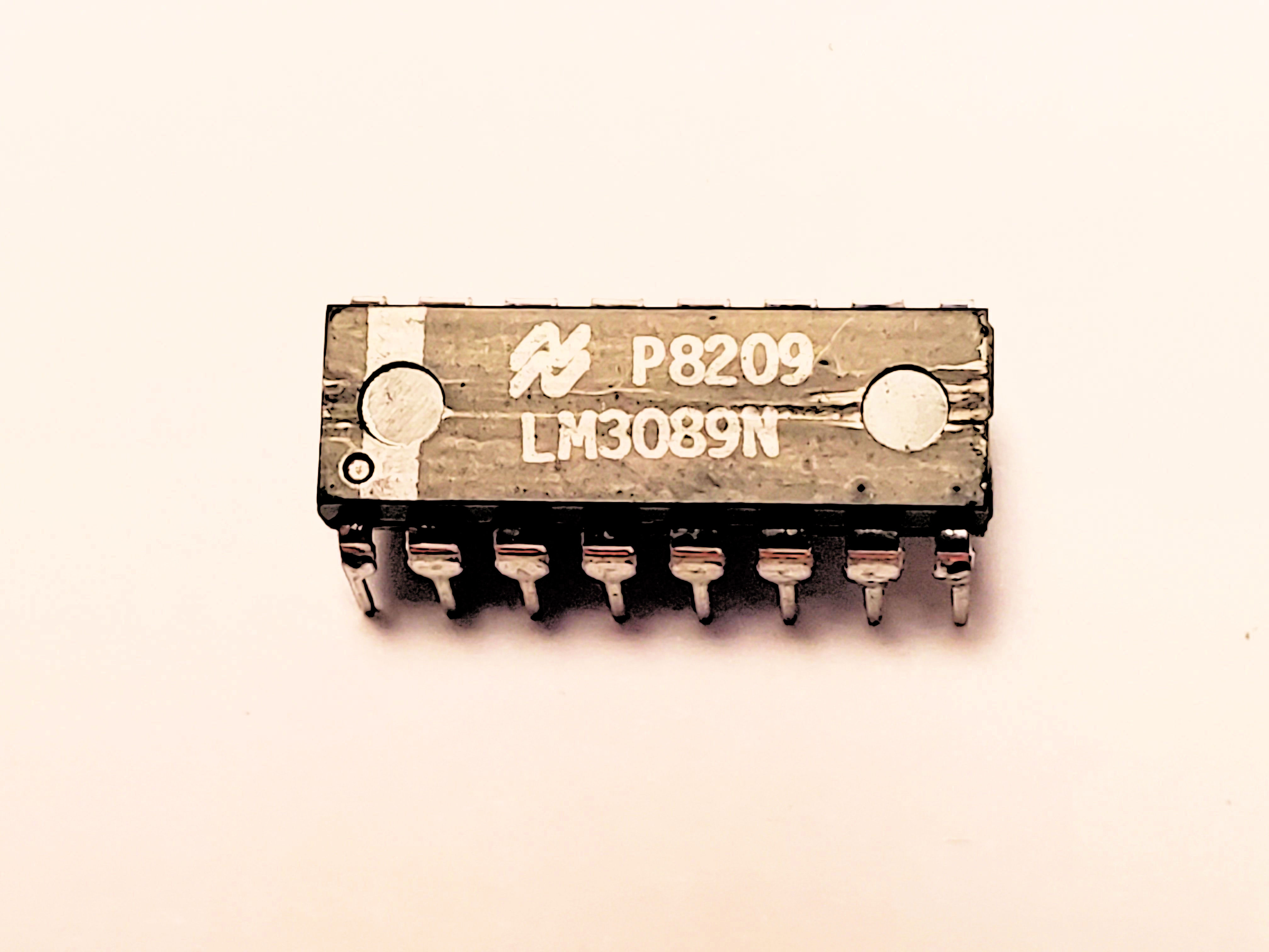 LM3089N    16P DIP