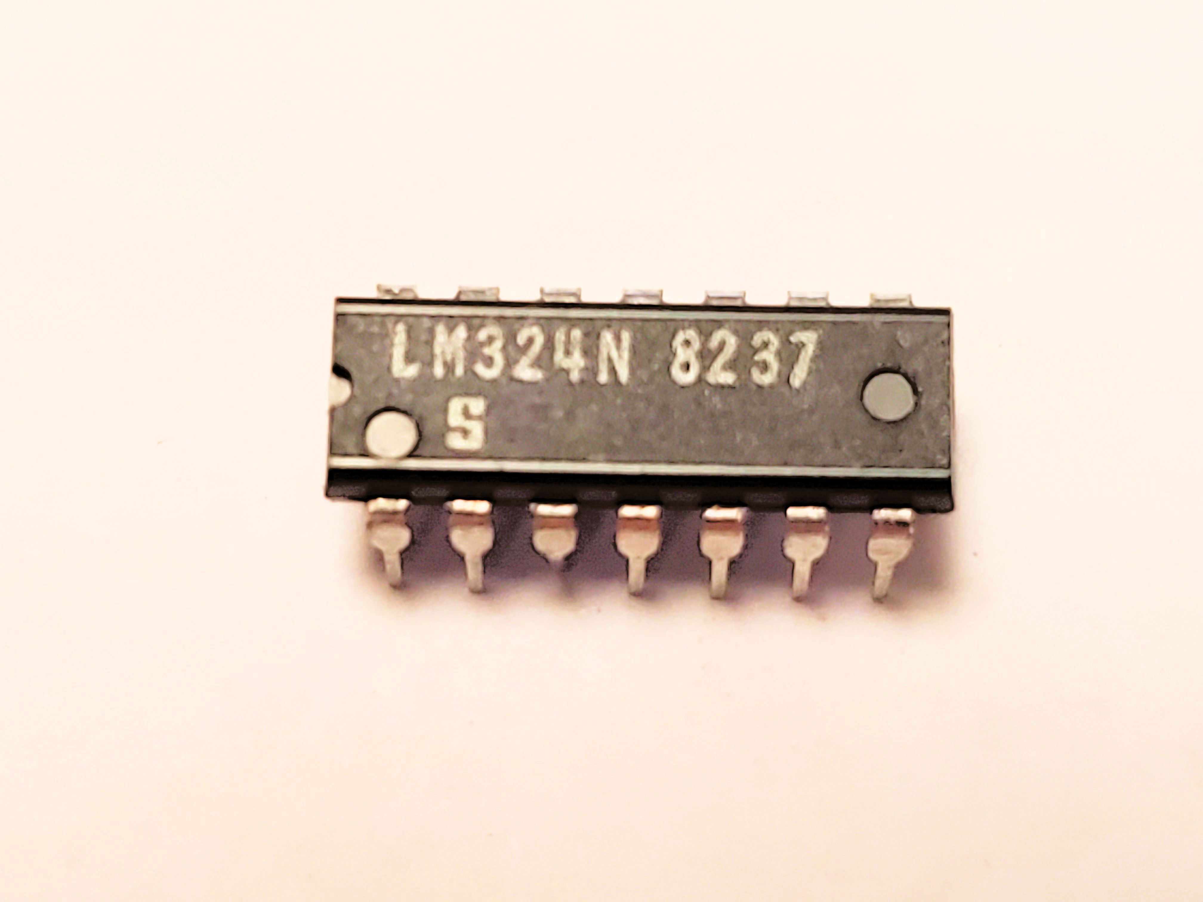 LM324N 324    14P DIP