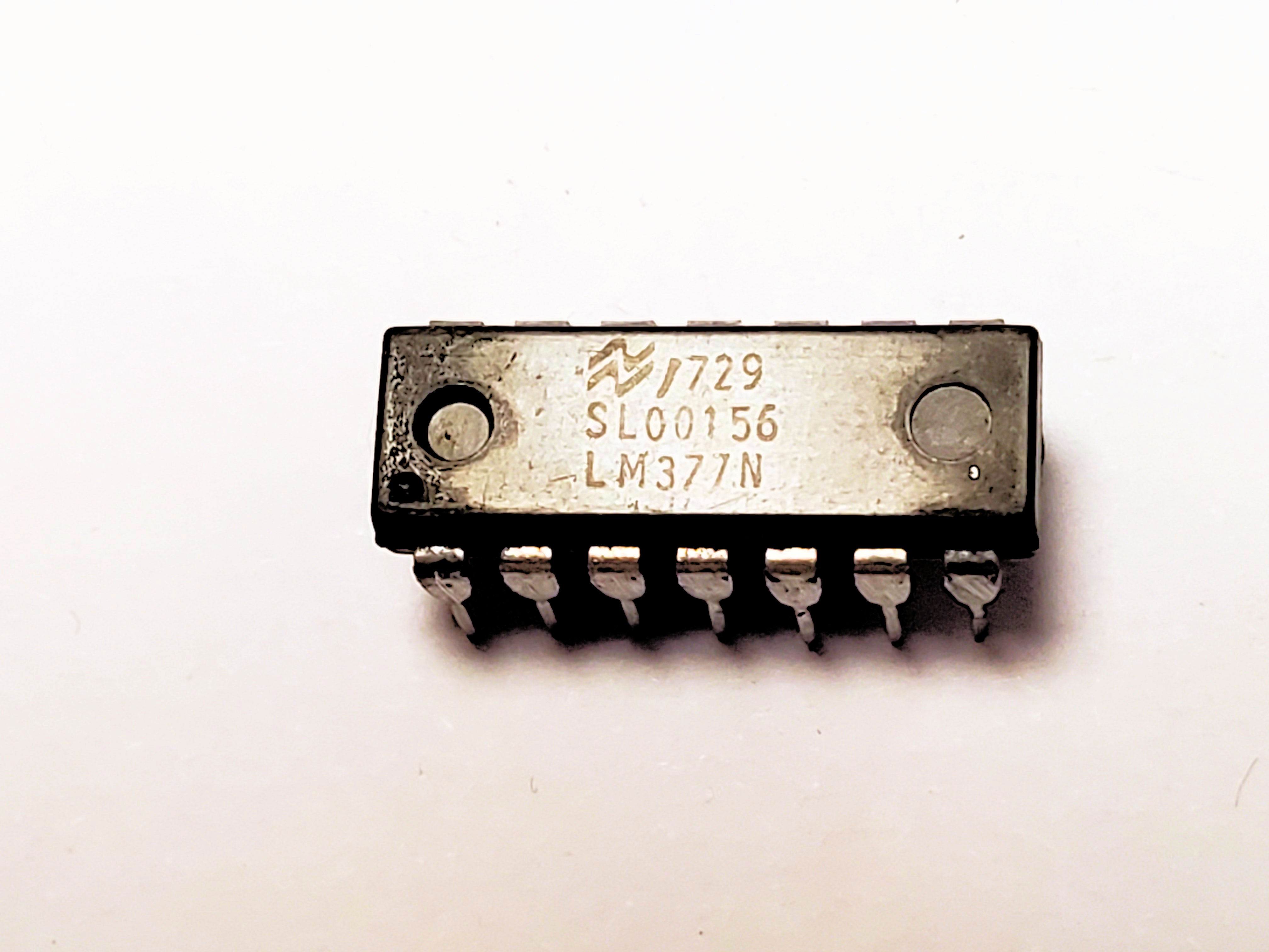 LM377N     14P DIP