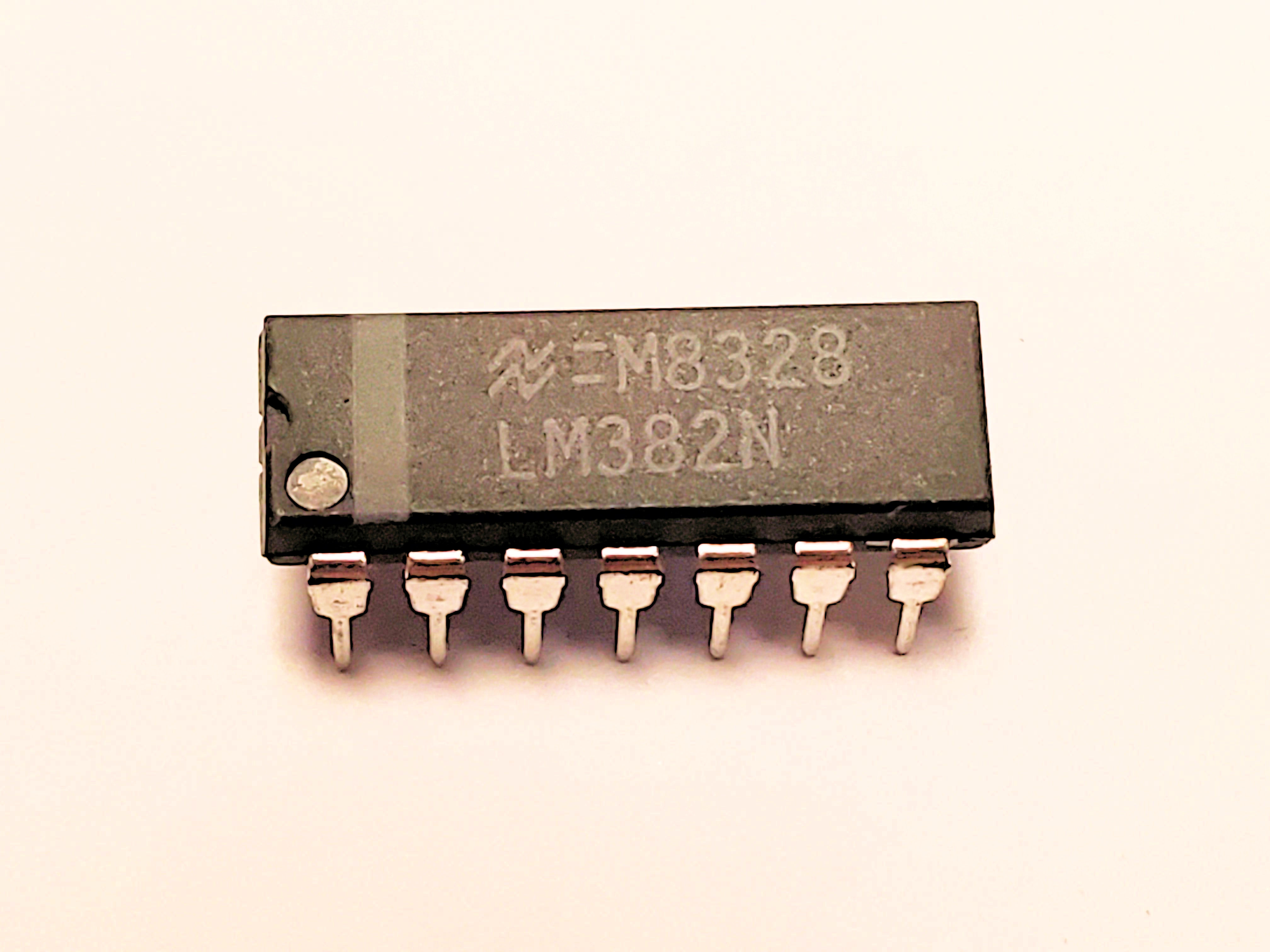 LM382N     14P DIP