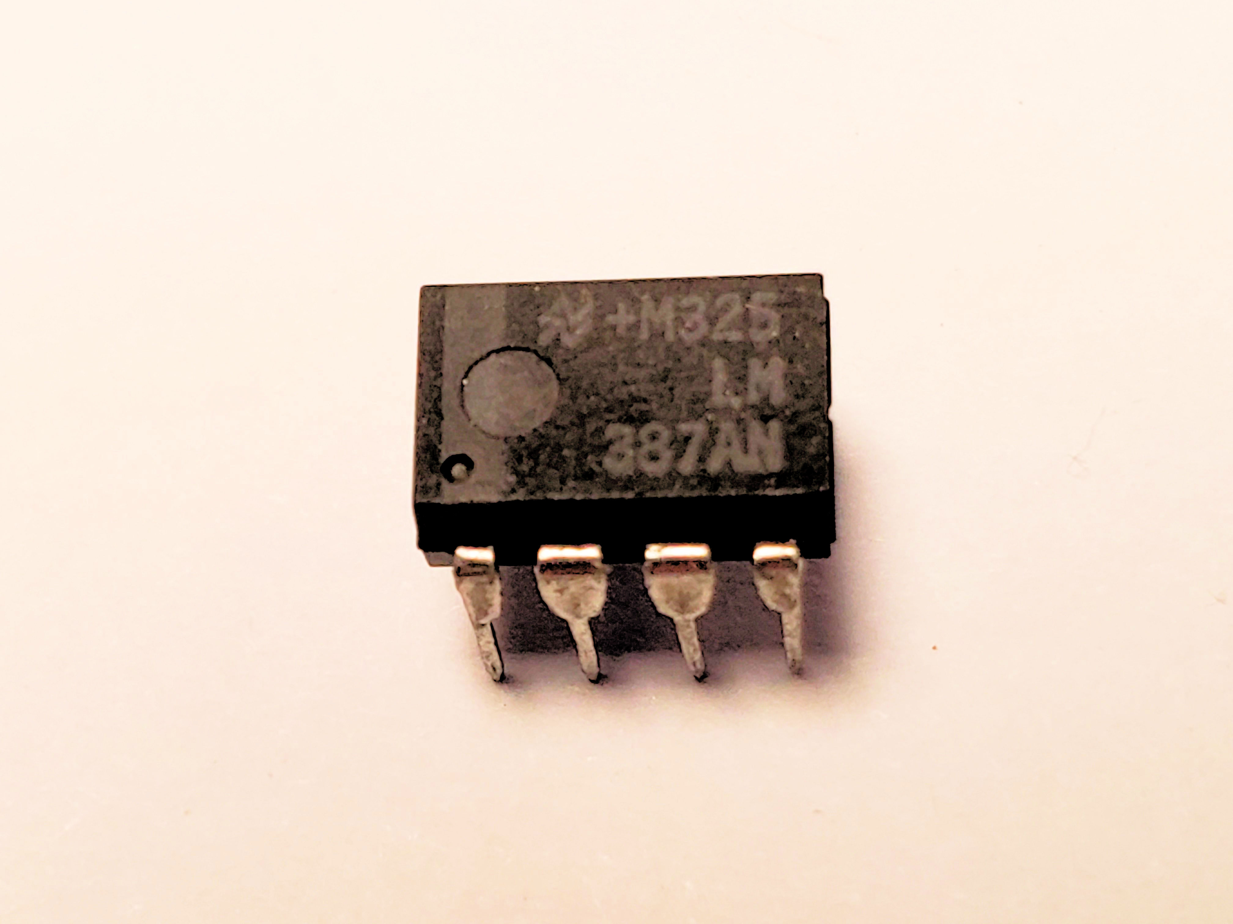 LM387AN     8P DIP