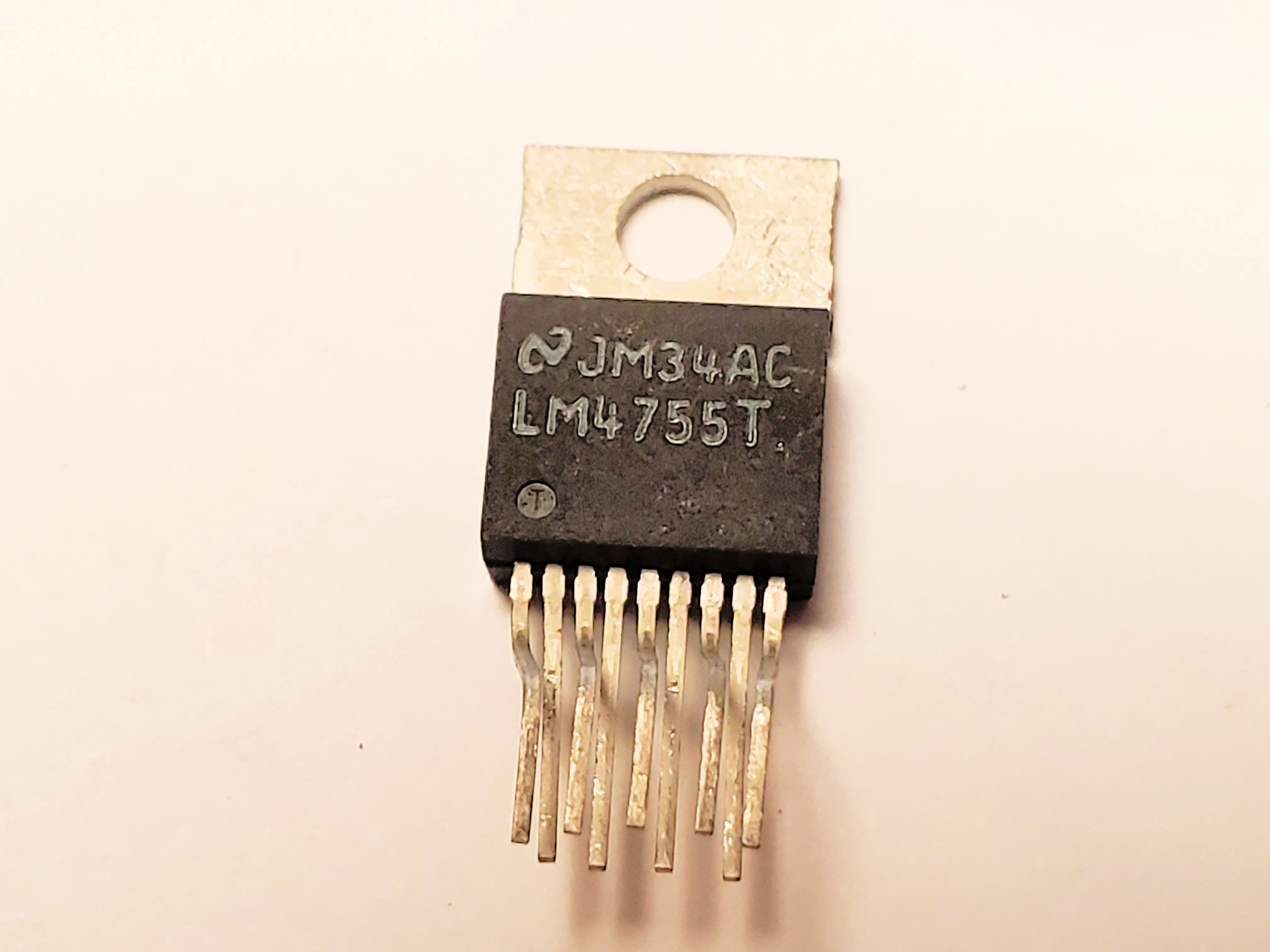 LM4755T    9P ZIP TO-220