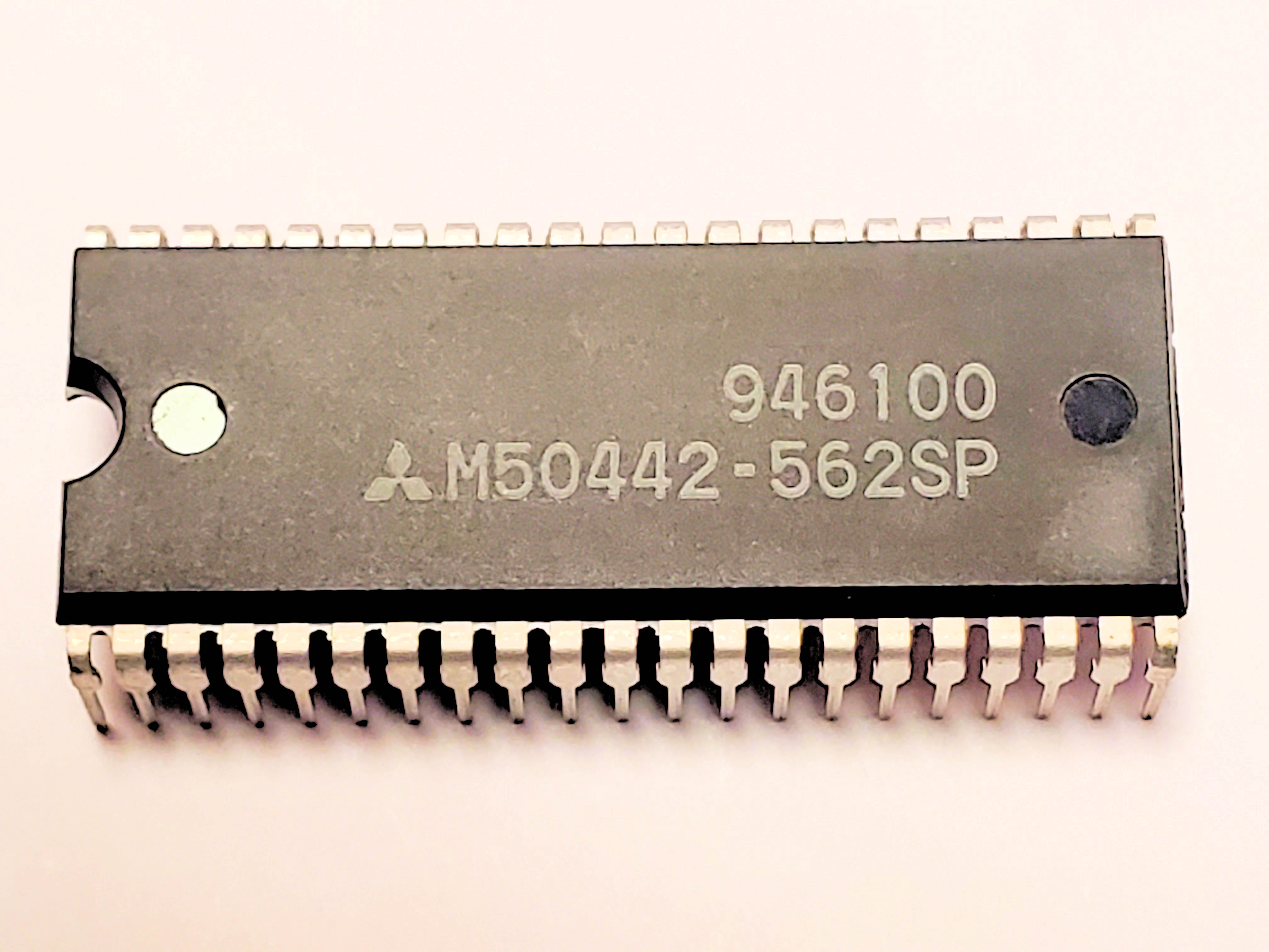 M50442-562SP        42P DIP