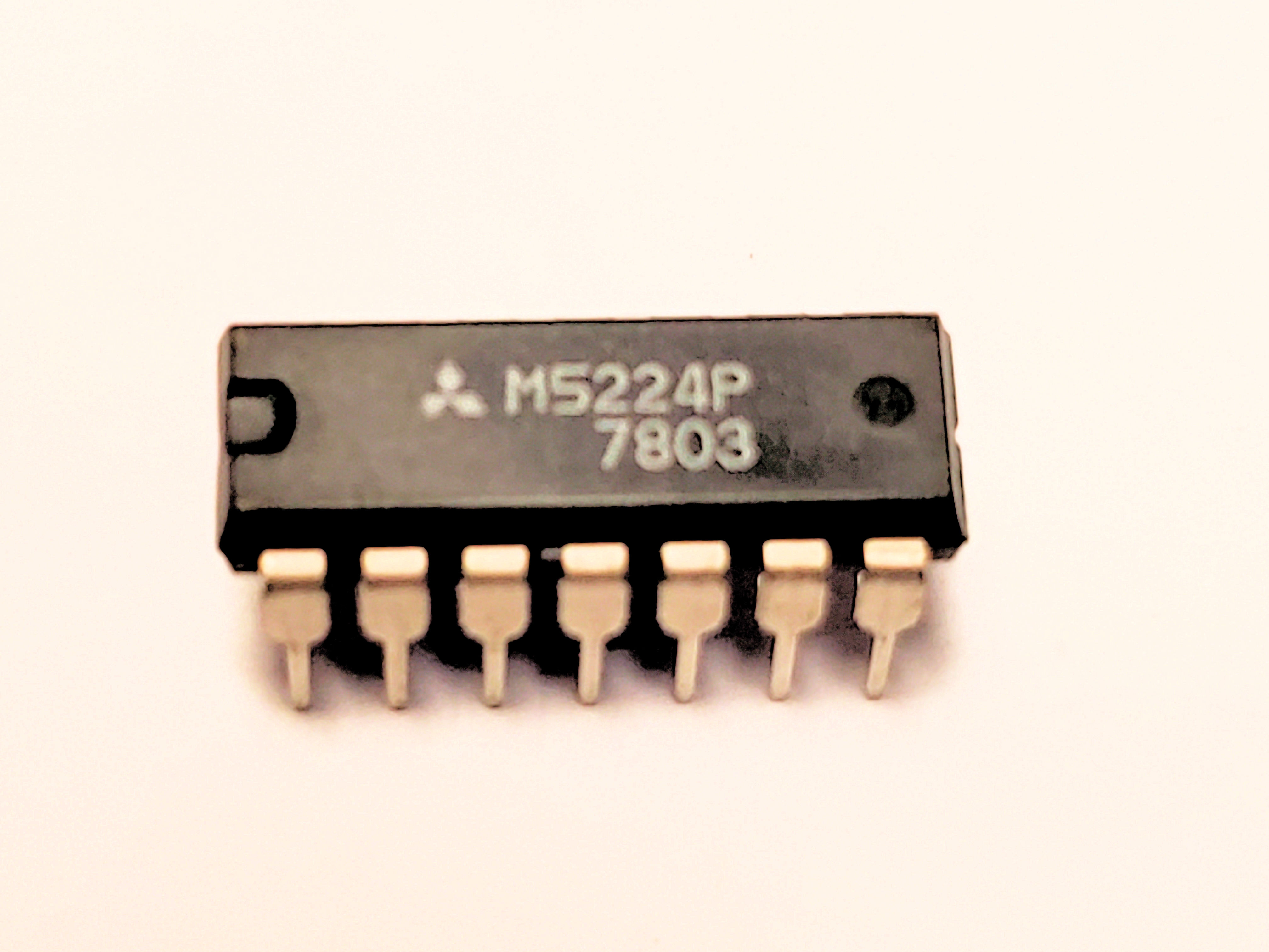 M5224P            14P DIP