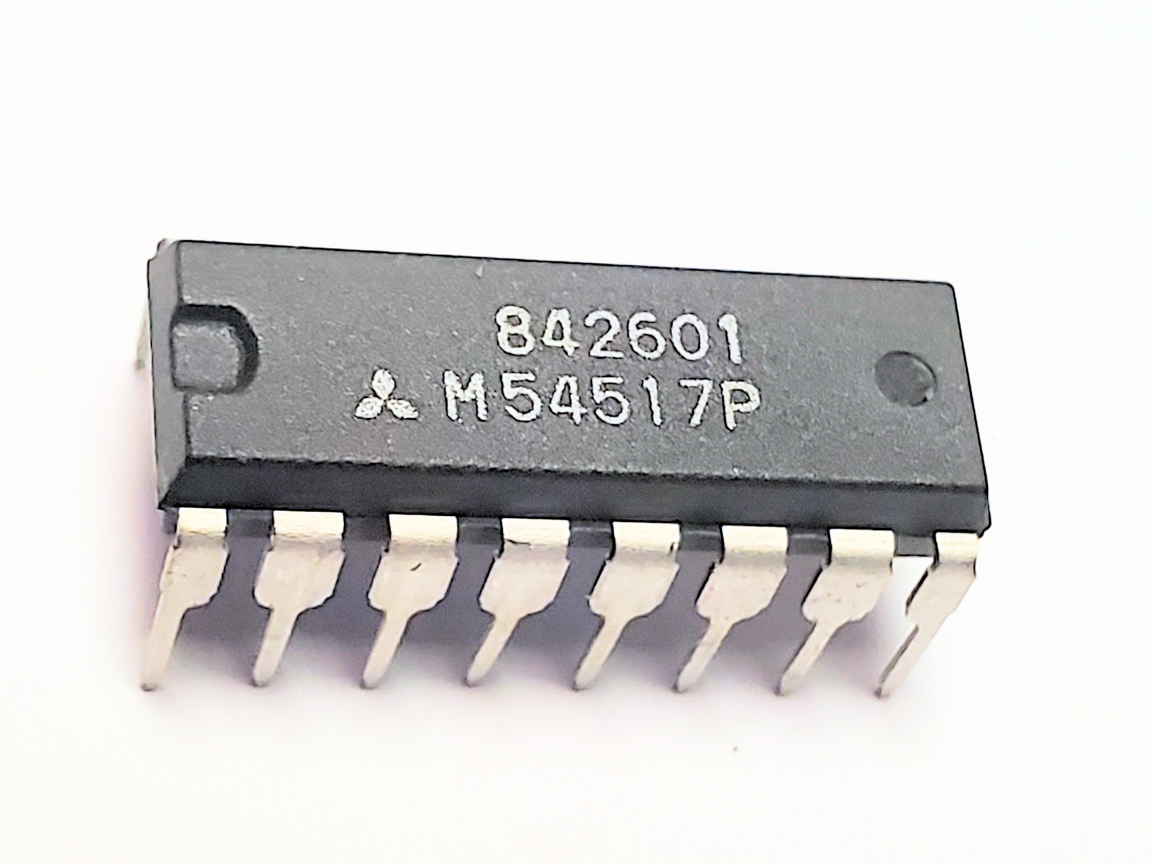 M54517P           16P DIP