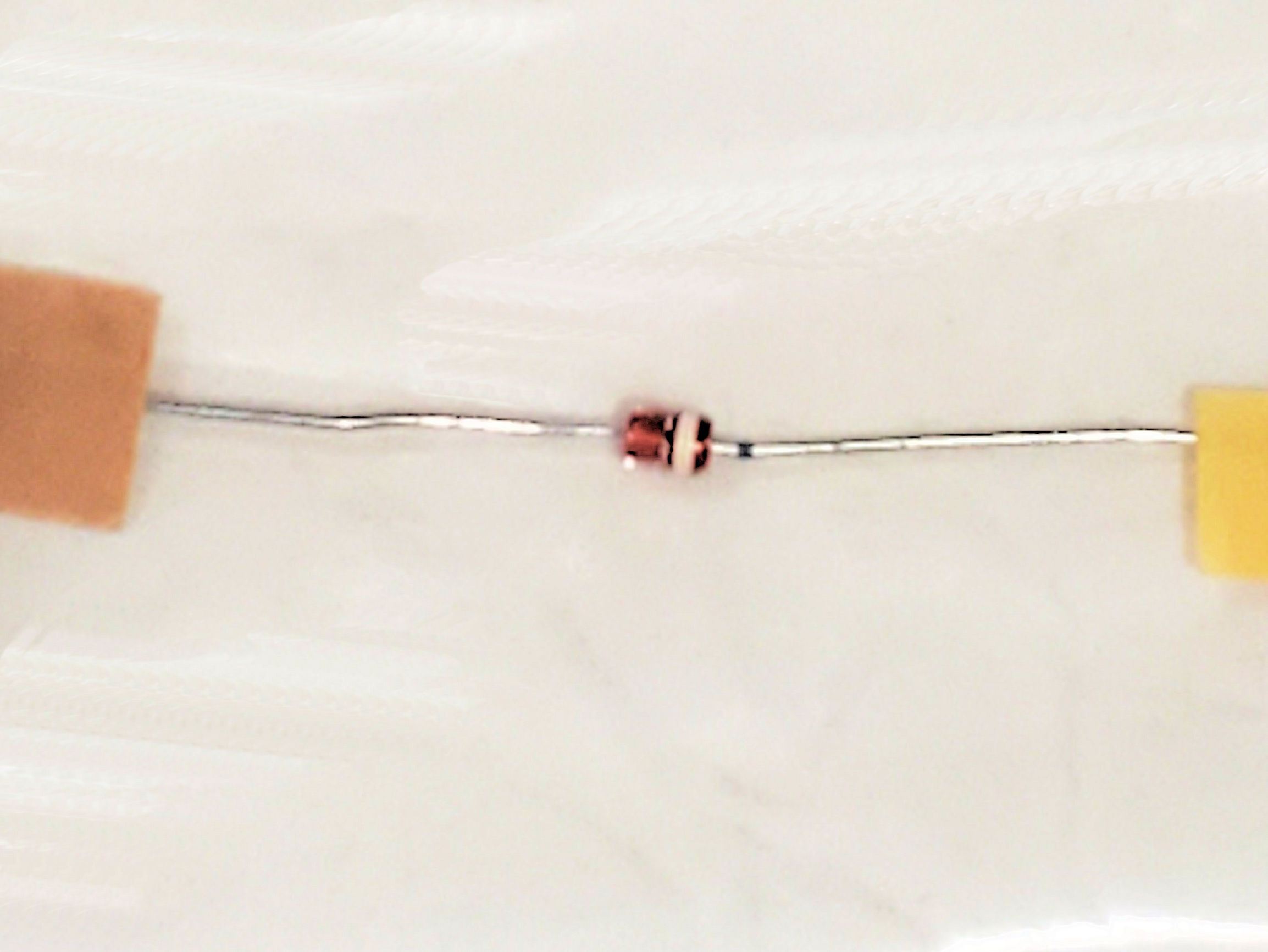 MA165  35V 100MA  DIODE 1 pc