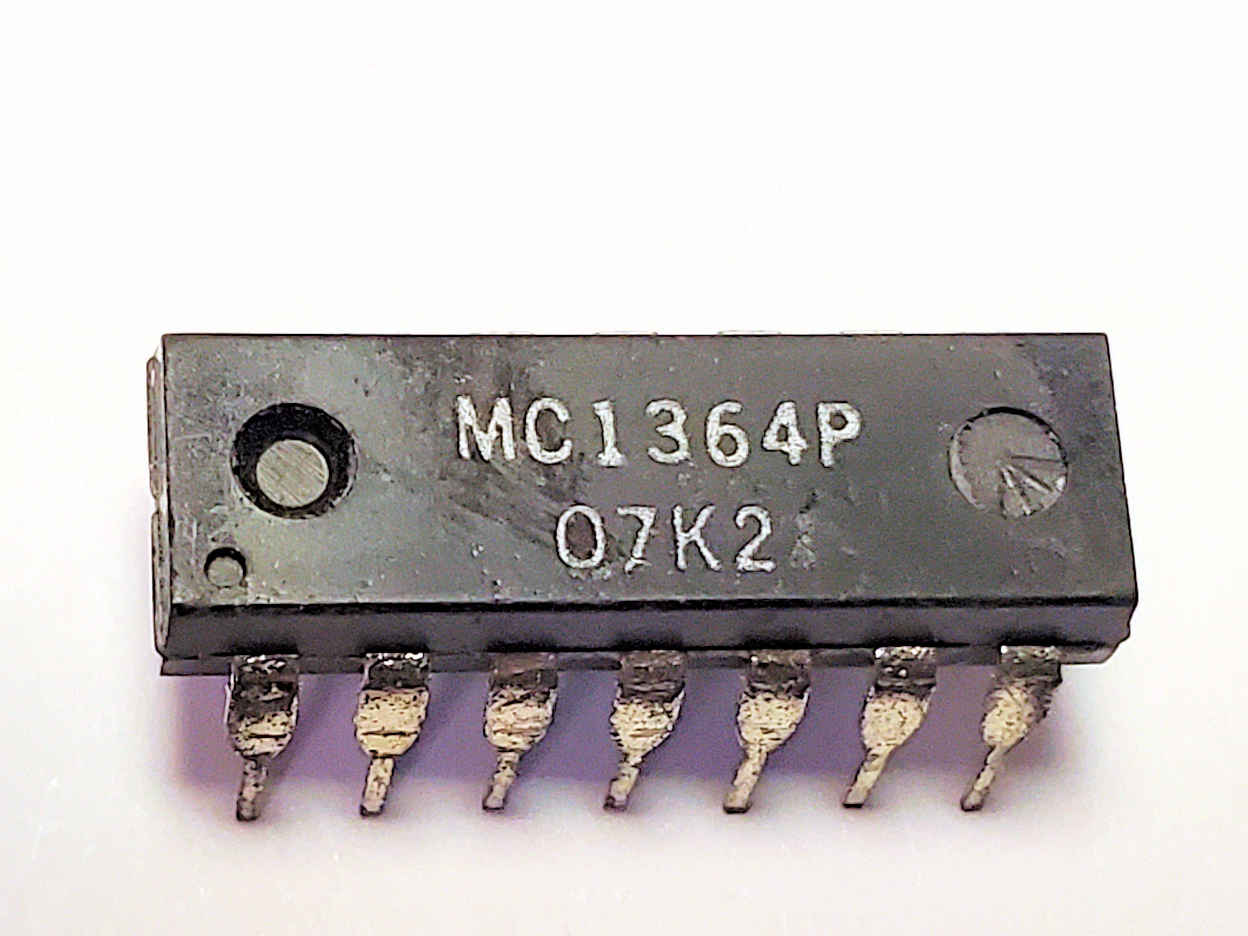 MC1364P    14P DIP