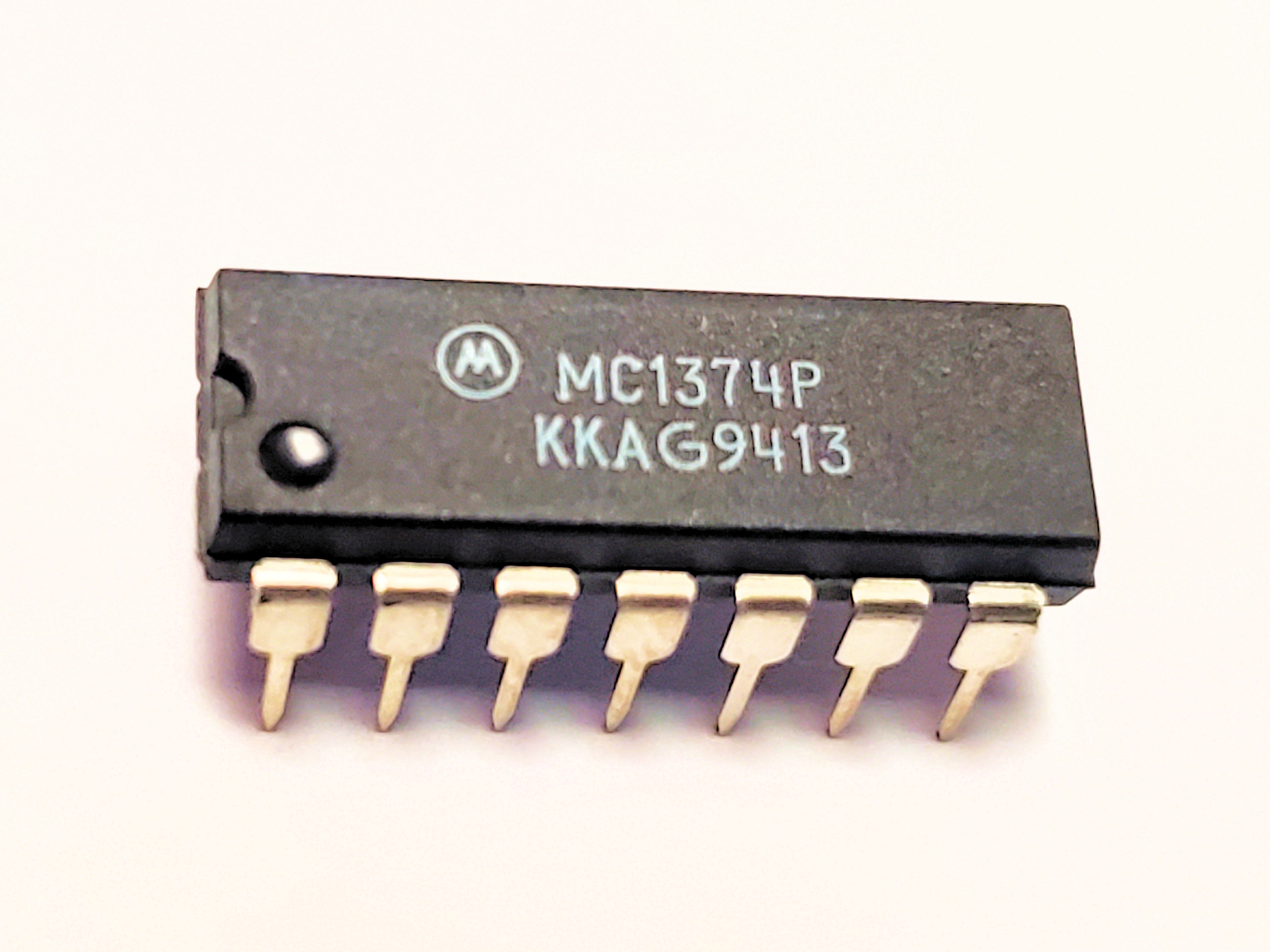 MC1374P    14P DIP