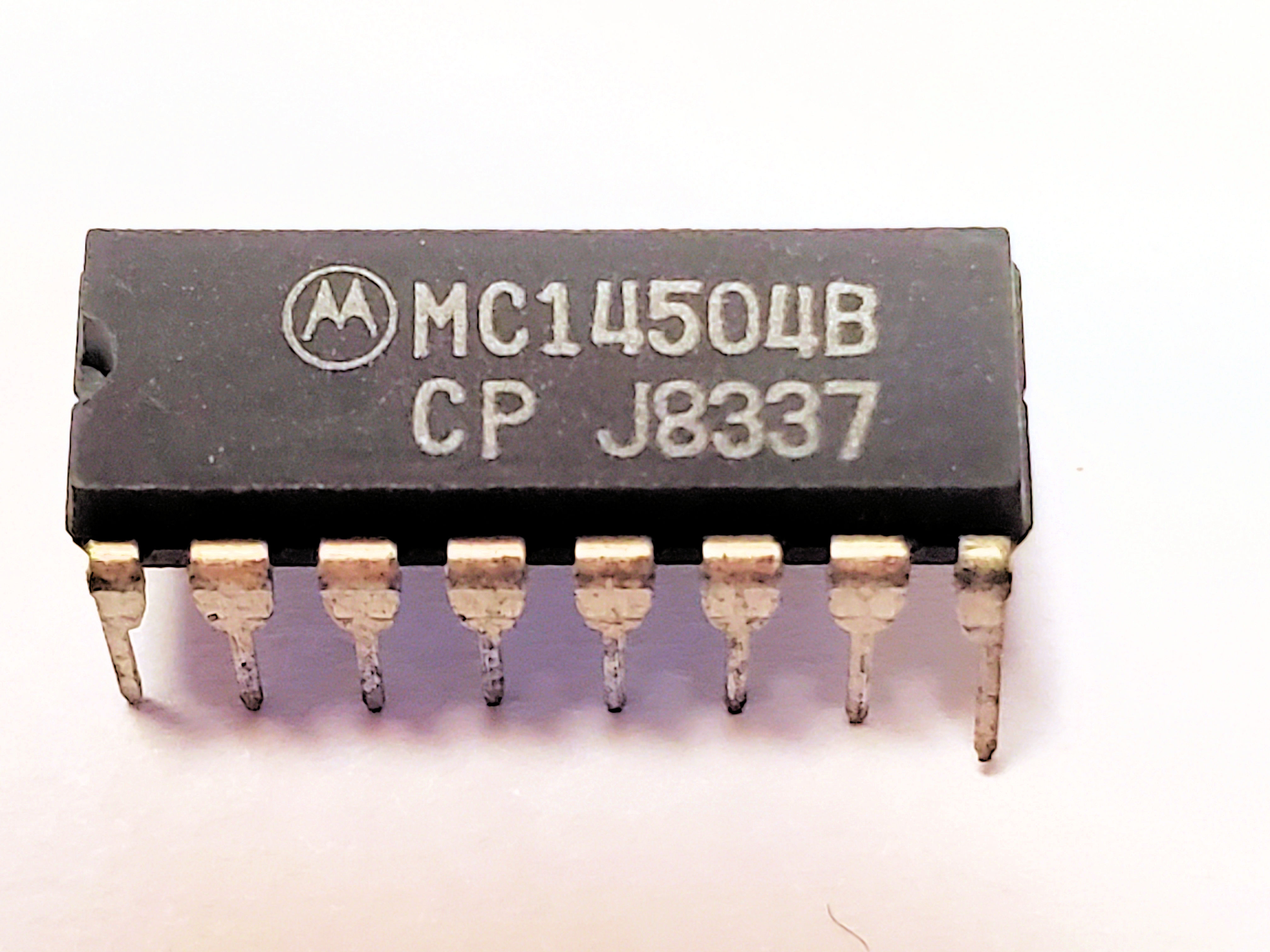 MC14504BCP  4504       16P DIP