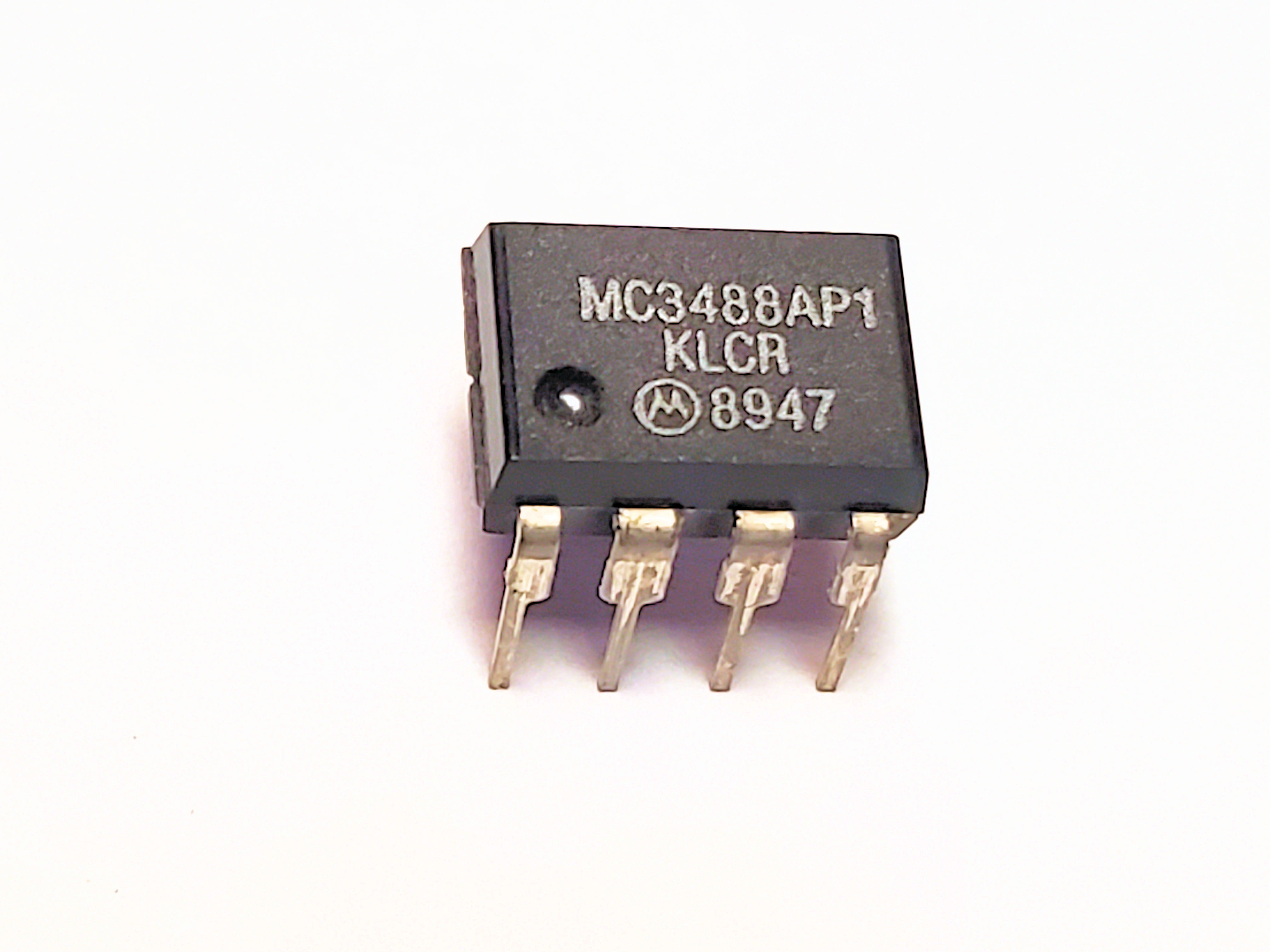 MC3488AP1      8P DIP