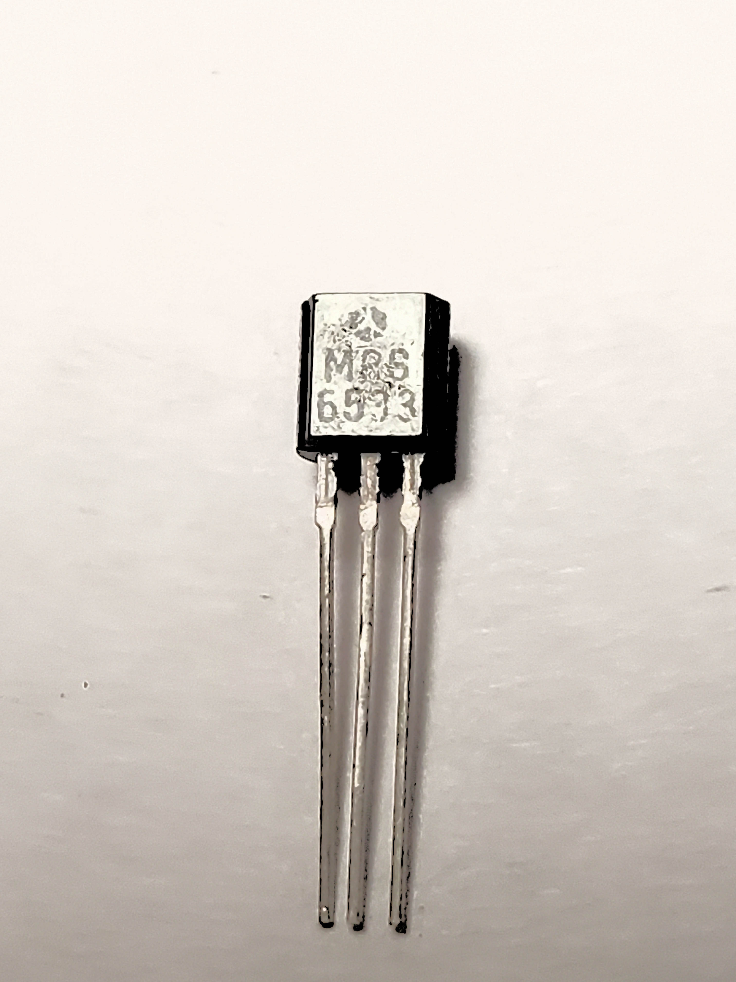 MPS6533 ALT 2N6005   TO-92