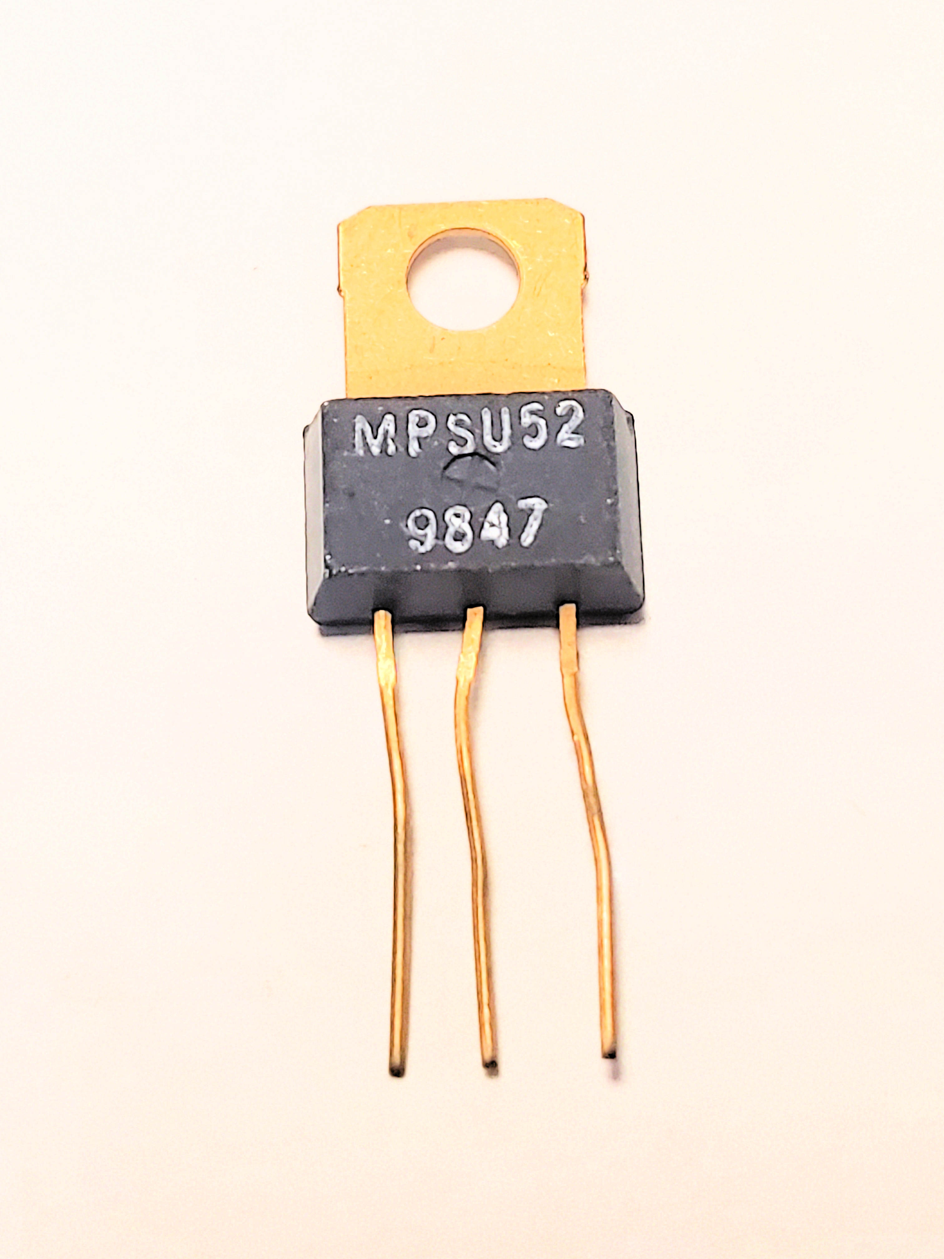 MPSU52 ALT BD530   TO-202J