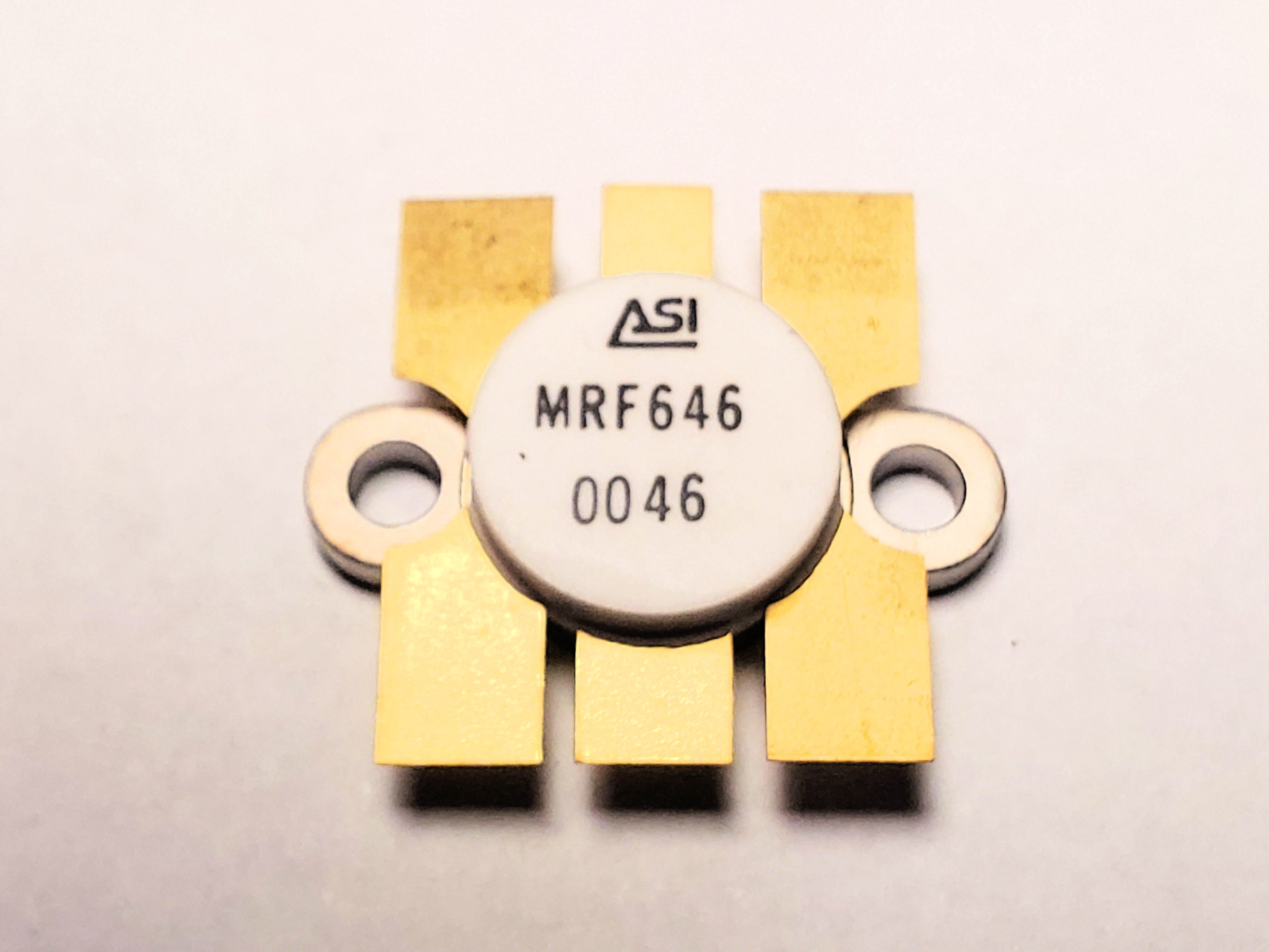 MRF646      RF FLAT