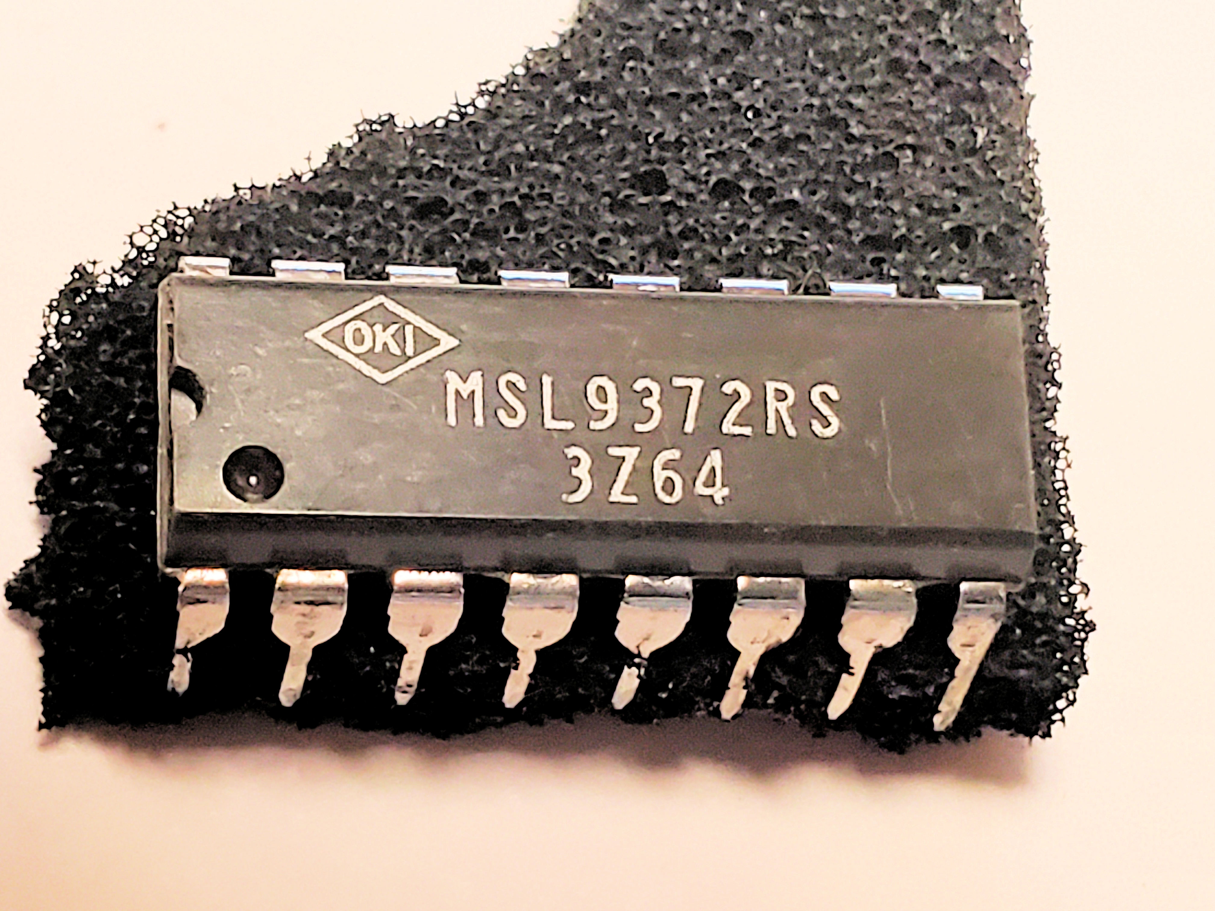 MSL9372R2          16P DIP