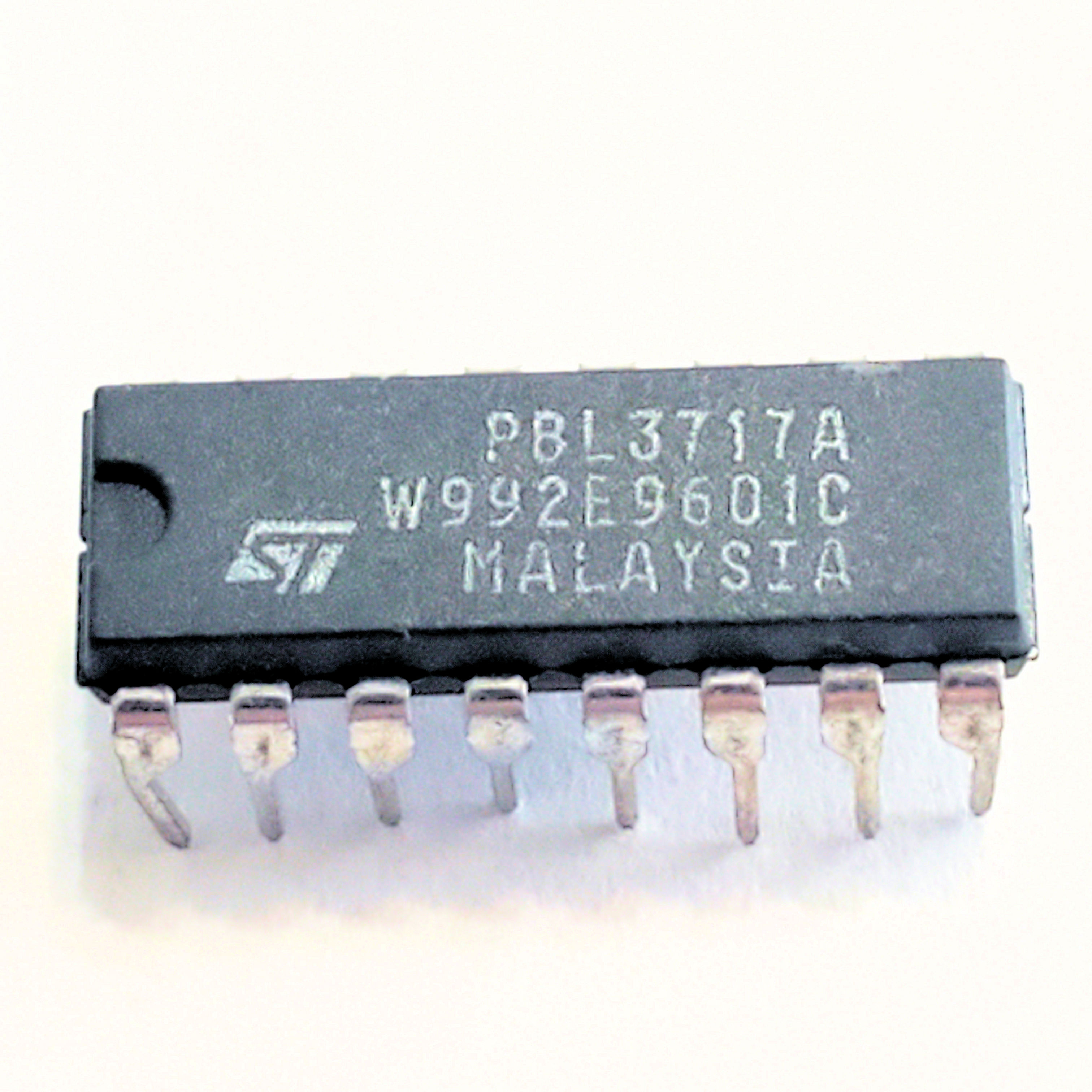 PBL3717A   16P DIP